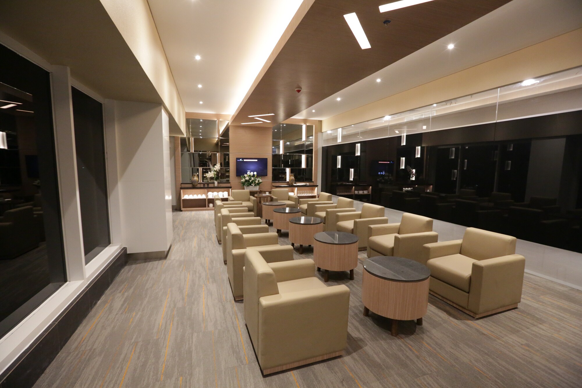 #1 of 5 images of Concordia Lounge (Temporarily Closed)