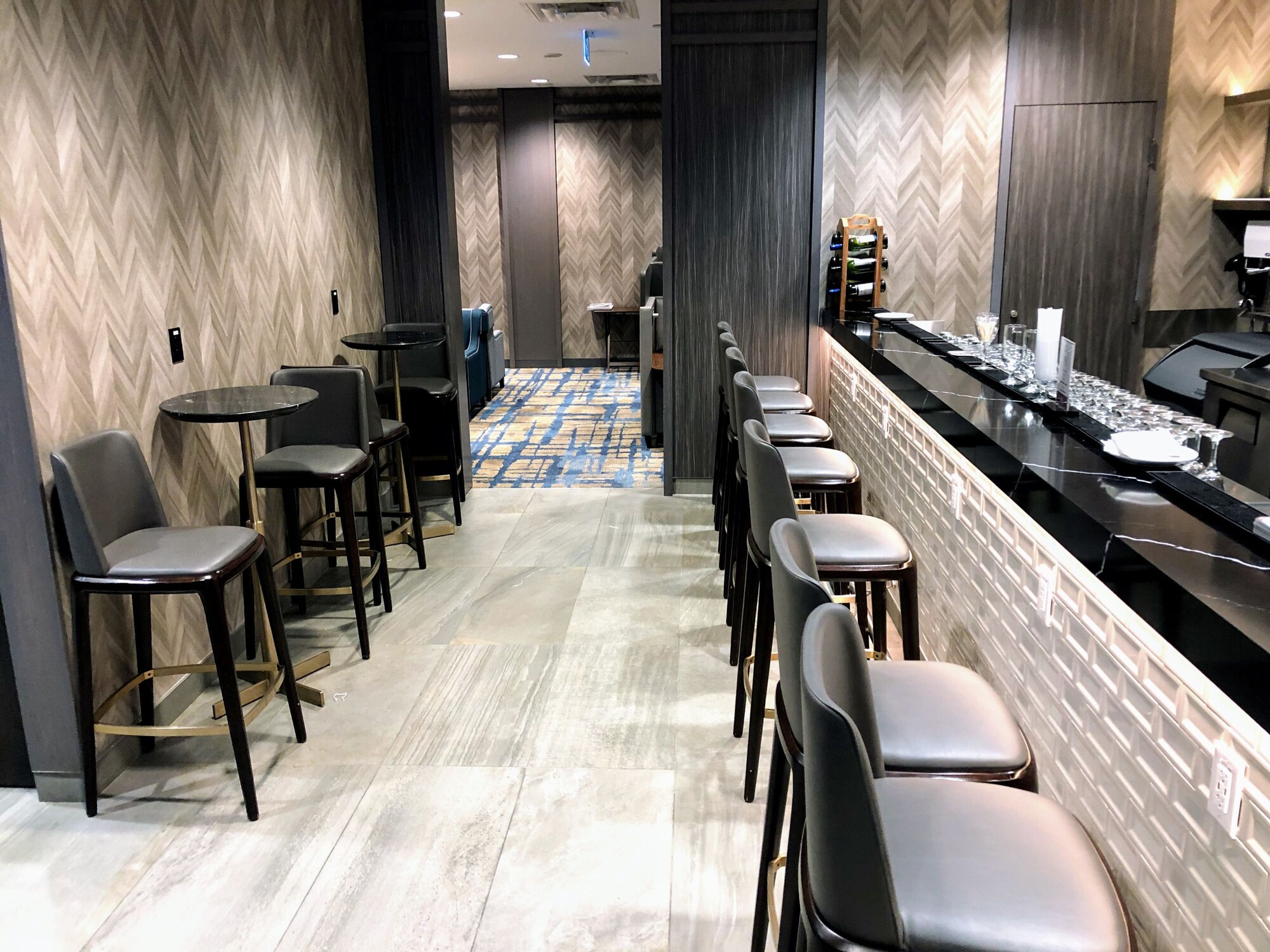 #2 of 5 images of Plaza Premium Lounge (Temporarily Closed)