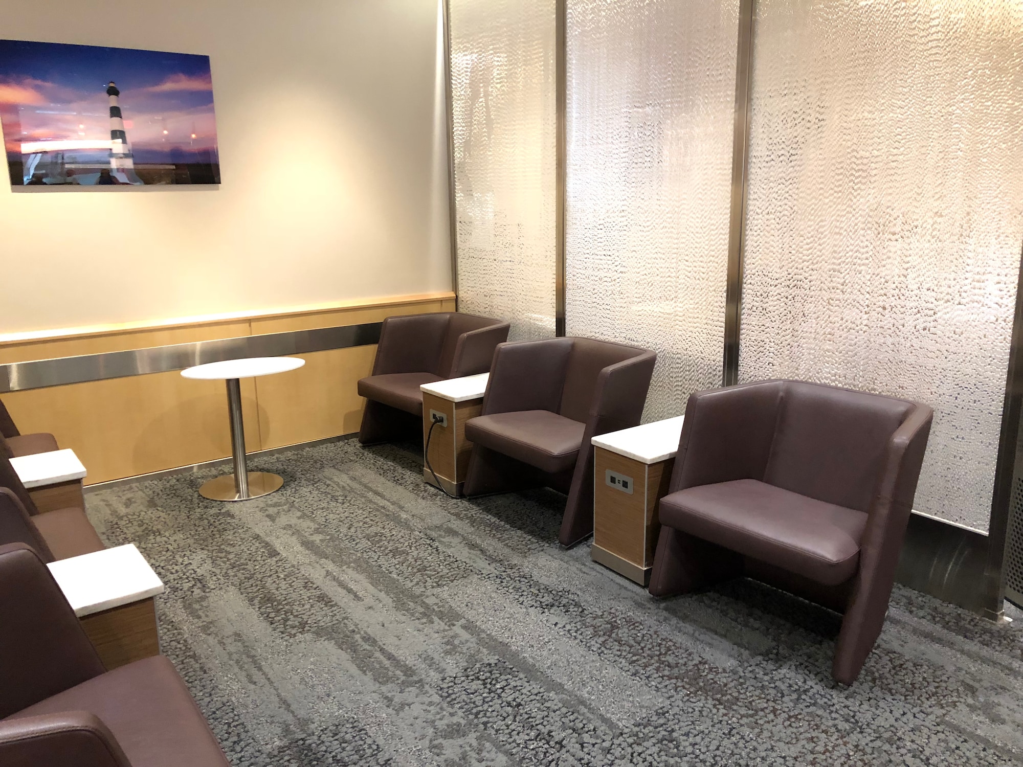 #2 of 5 images of Delta Air Lines Delta Sky Club