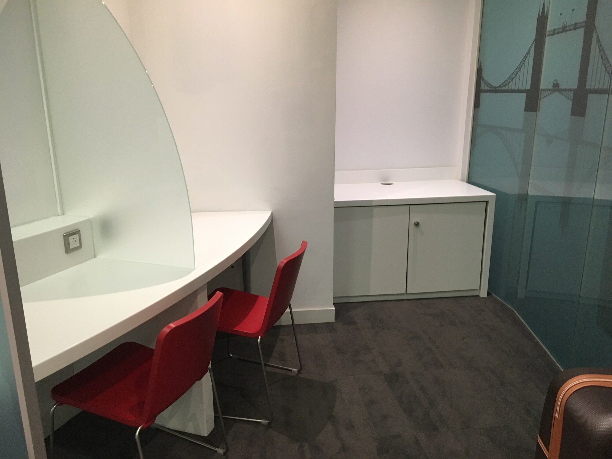 #4 of 5 images of Plaza Premium Arrivals Lounge (Temporarily Closed)