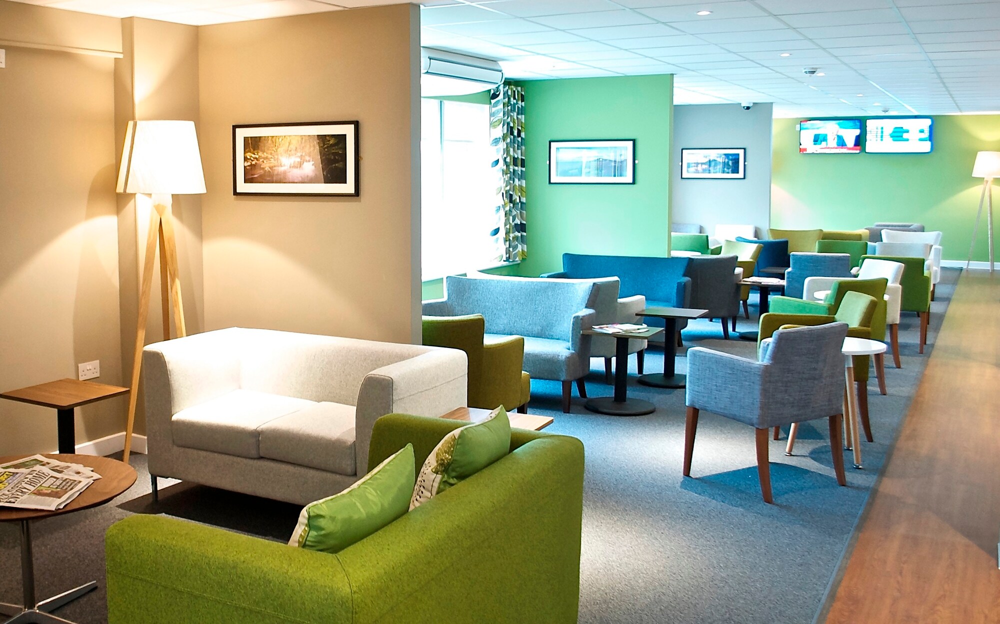 #1 of 1 images of The Executive Lounge (Temporarily Closed)