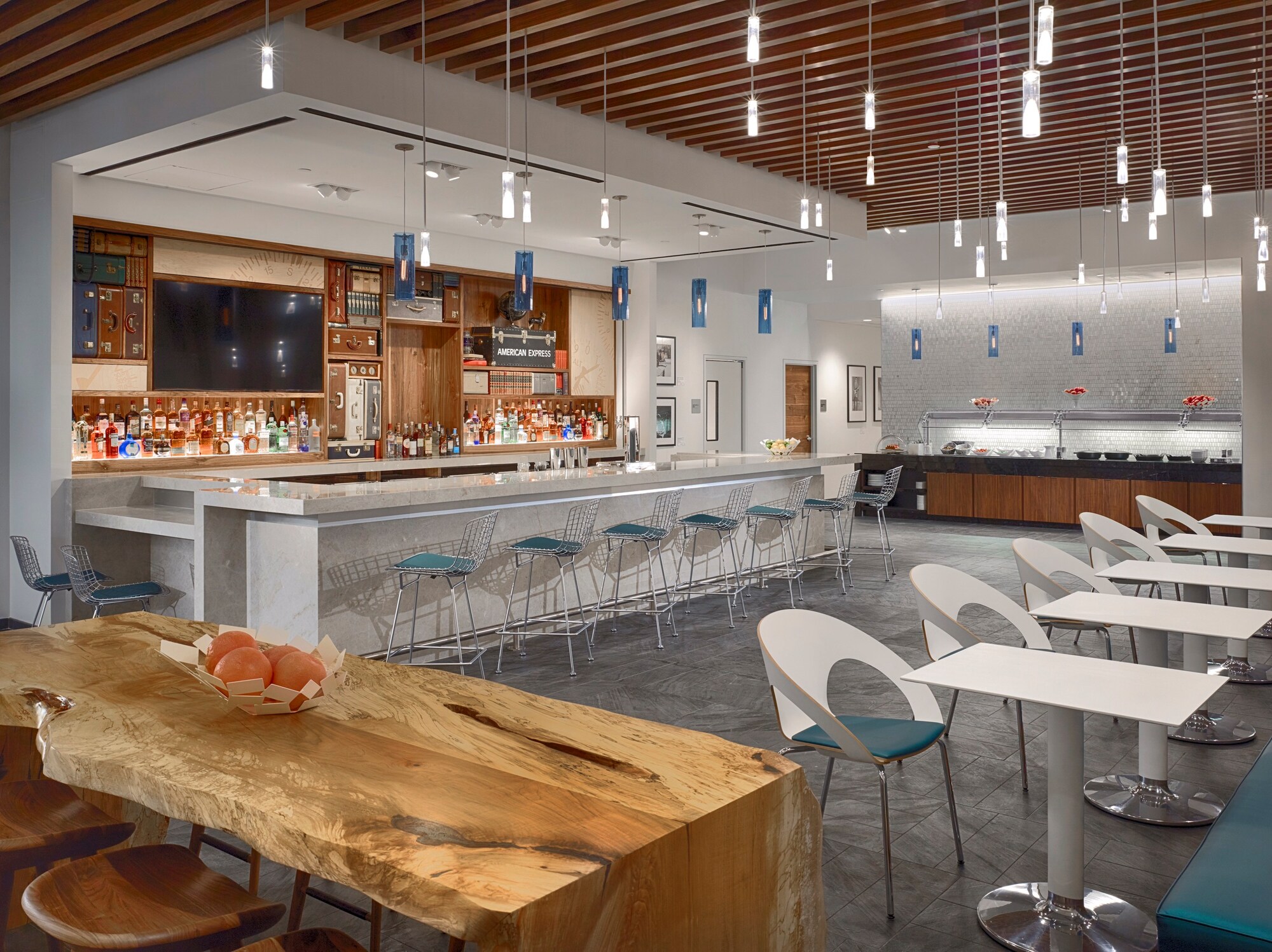 #3 of 5 images of The Centurion Lounge