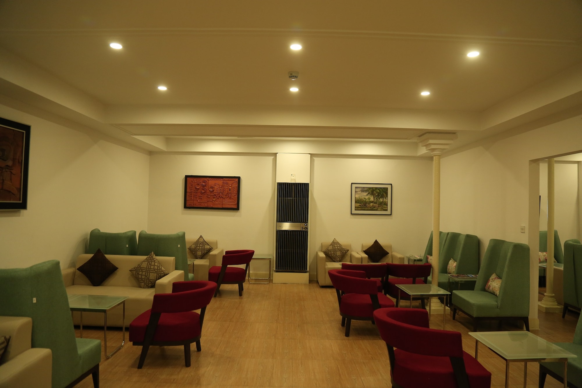 #4 of 4 images of InterContinental Dhaka Balaka Executive Lounge