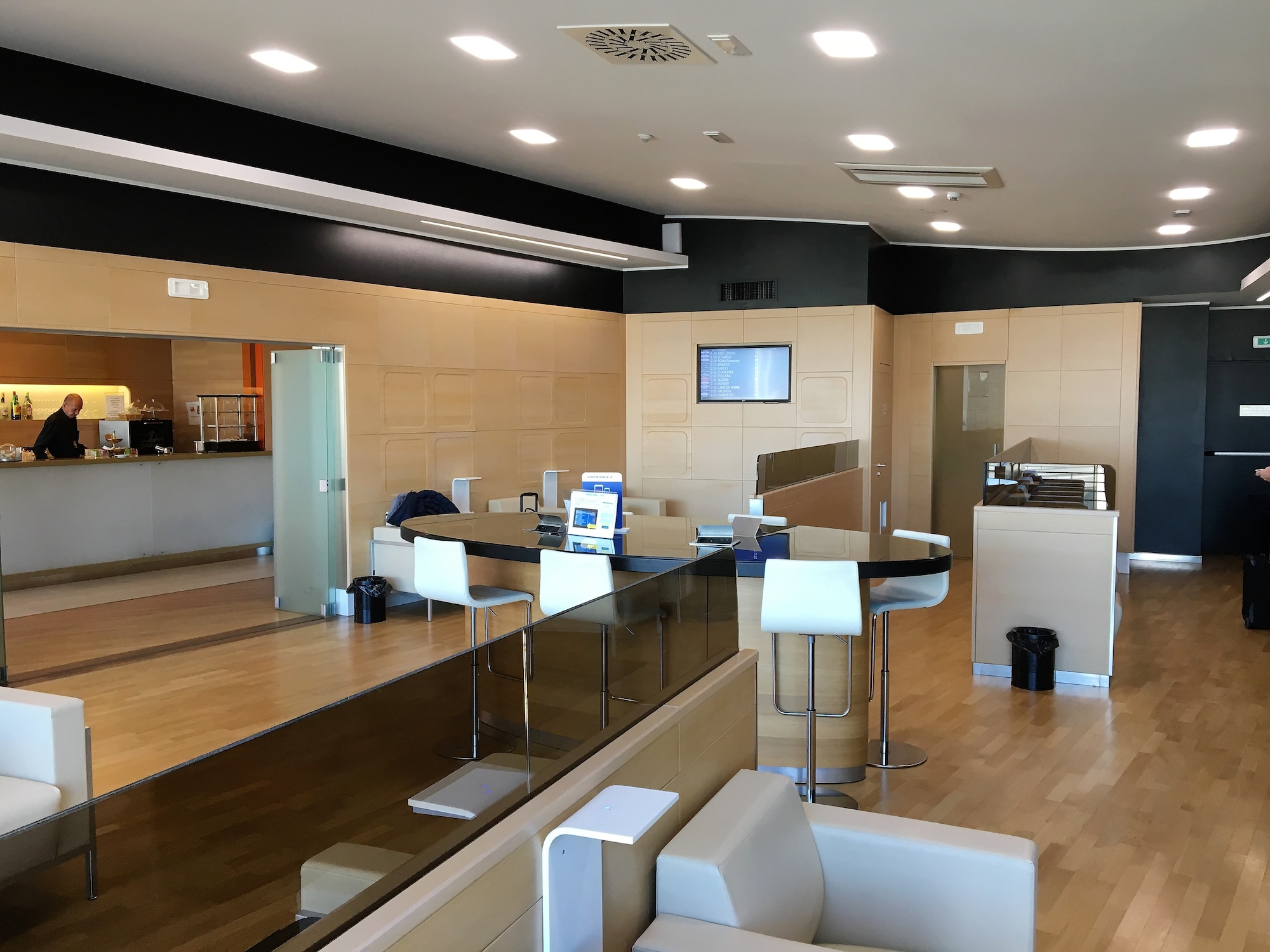 #2 of 5 images of Piemonte Lounge (Temporarily Closed)