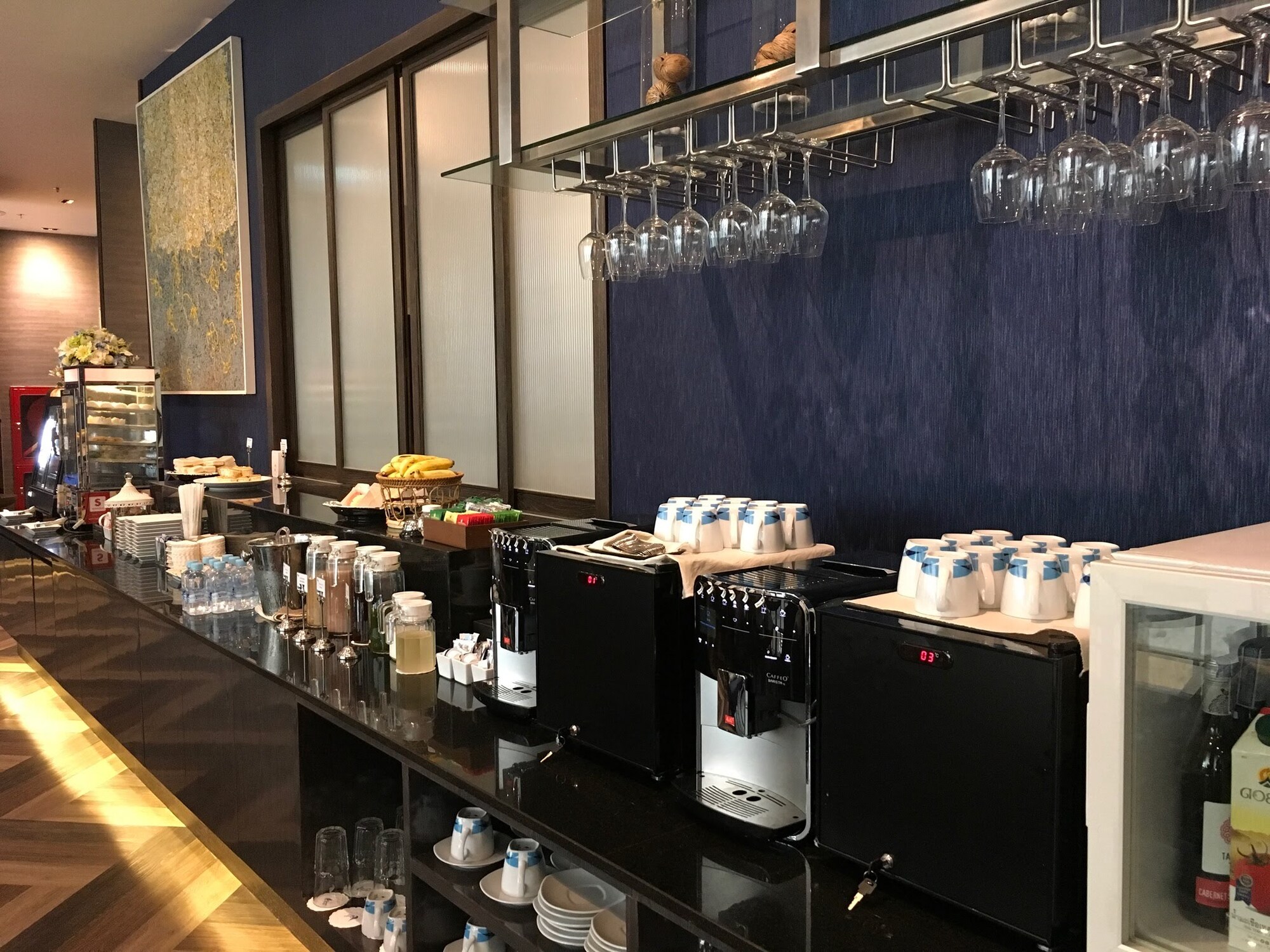 #3 of 5 images of Bangkok Airways Blue Ribbon Lounge (International) (Temporarily Closed)