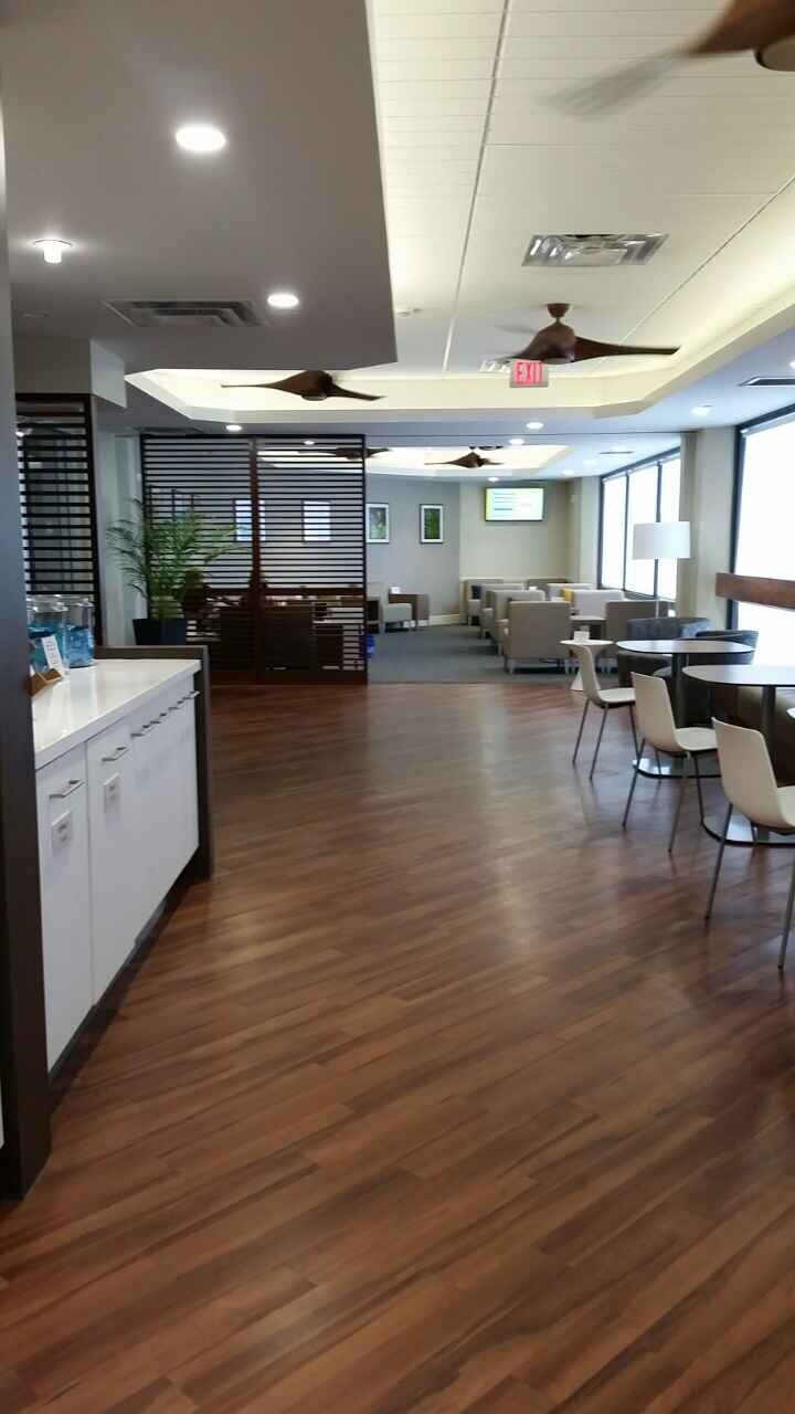 #3 of 5 images of Hawaiian Airlines Premier Club Lounge