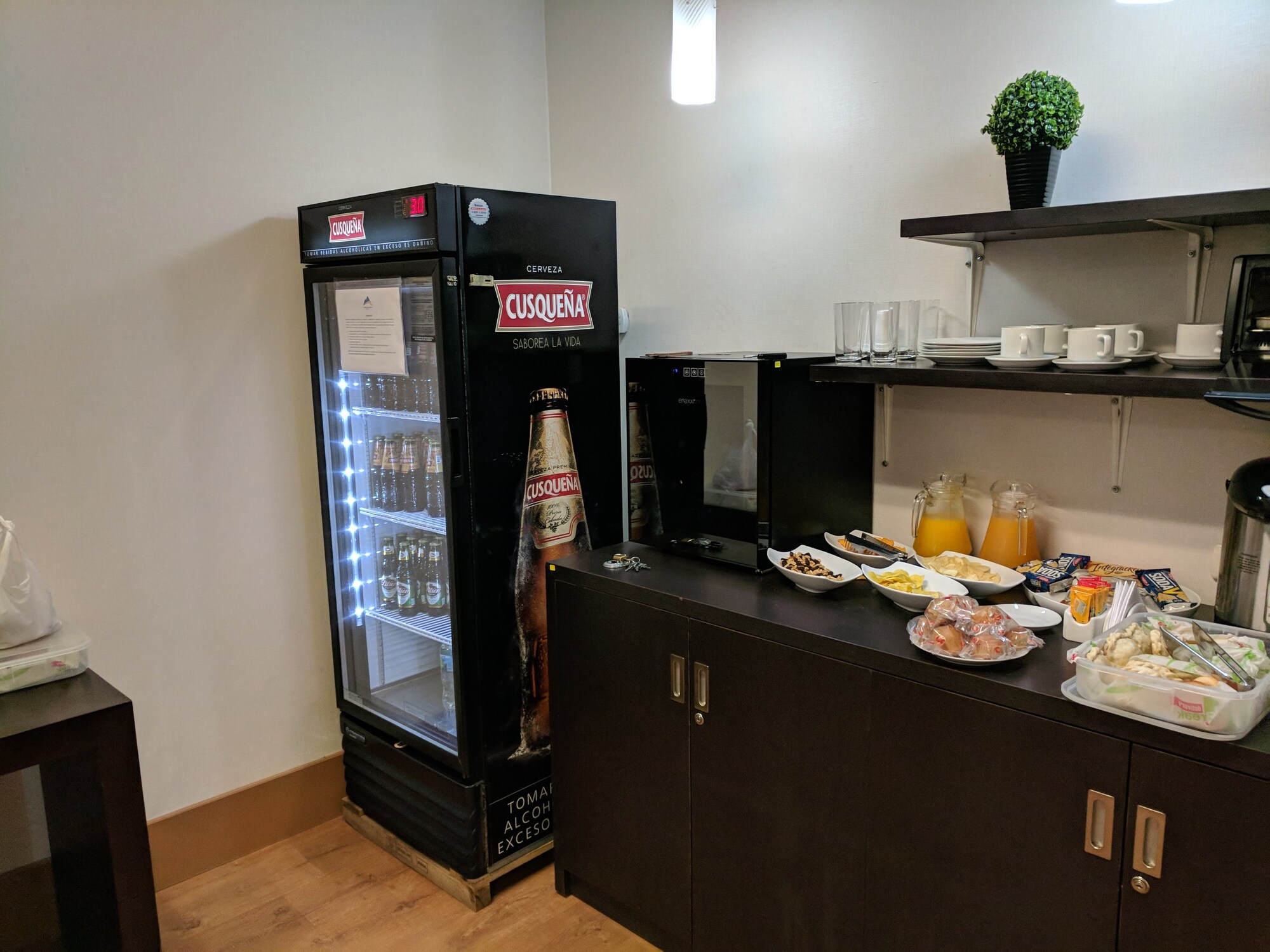 #3 of 5 images of Manu VIP Lounge (Temporarily Closed)