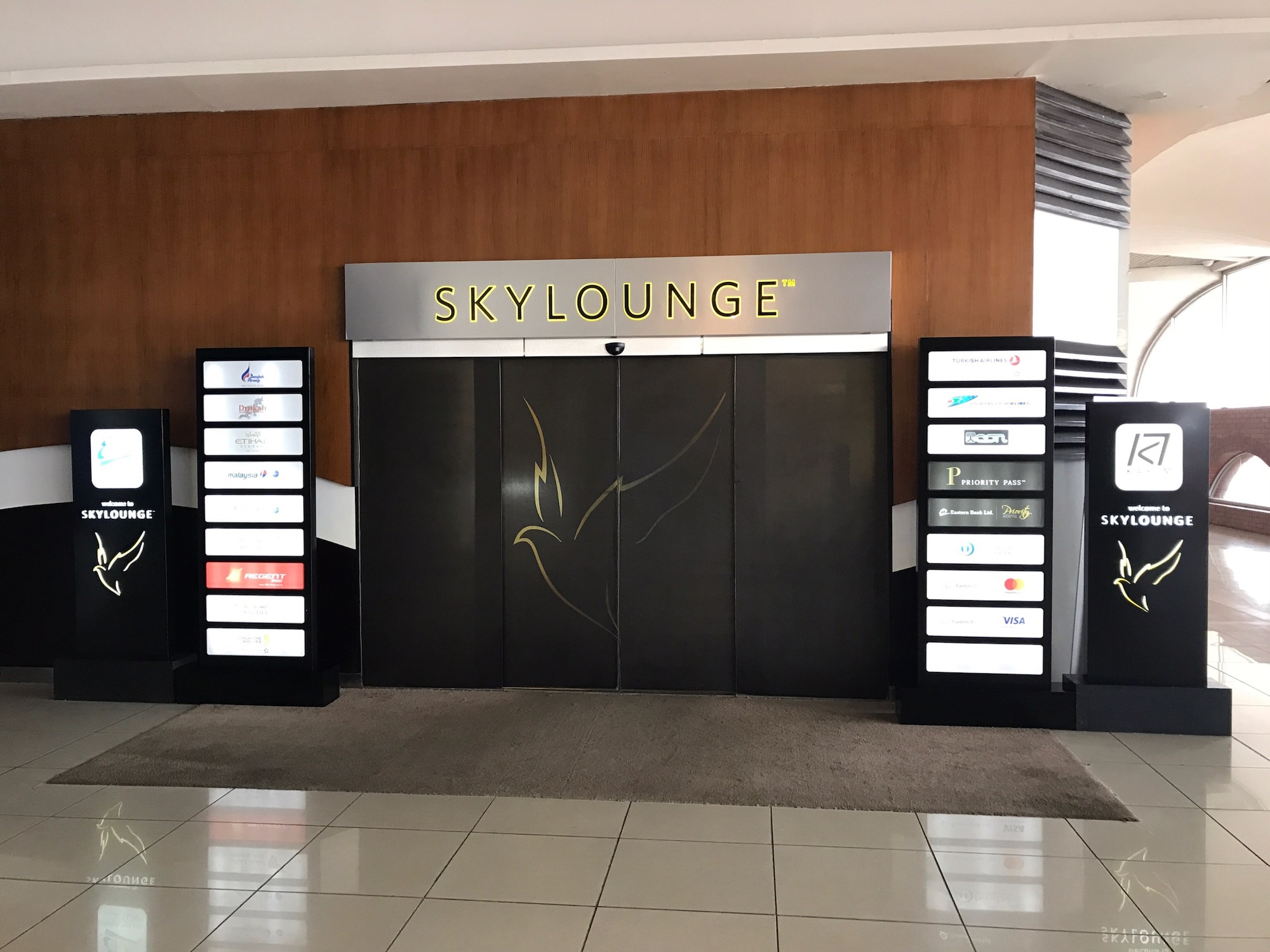 #4 of 5 images of Eastern Bank SkyLounge (Temporarily Closed)