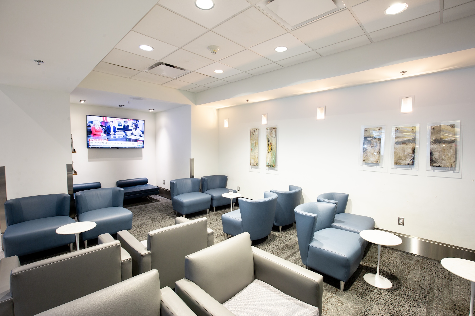 #1 of 5 images of Delta Air Lines Delta Sky Club