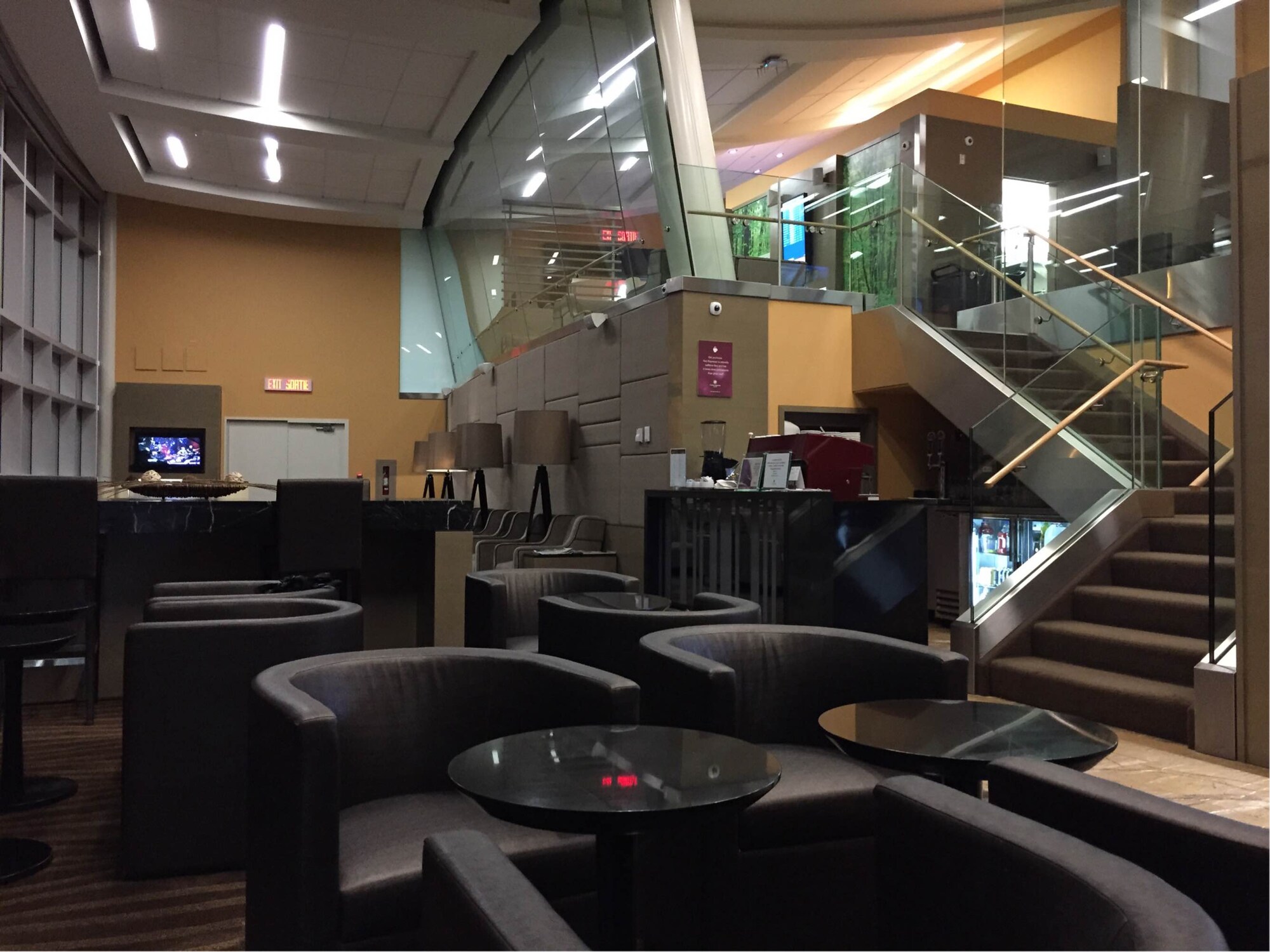 #2 of 5 images of Plaza Premium Lounge (Temporarily Closed)