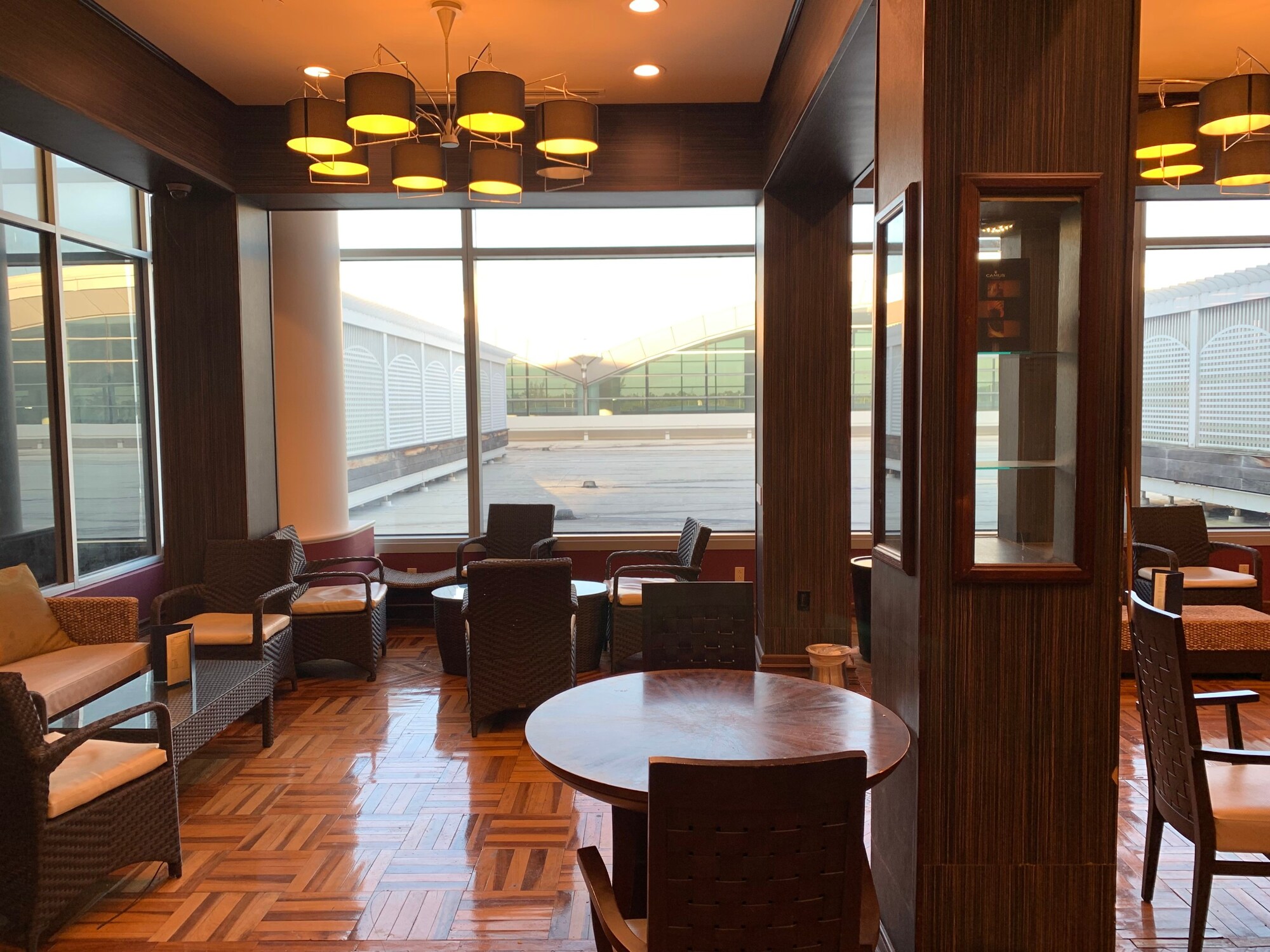 #1 of 5 images of Graycliff Divans Lounge