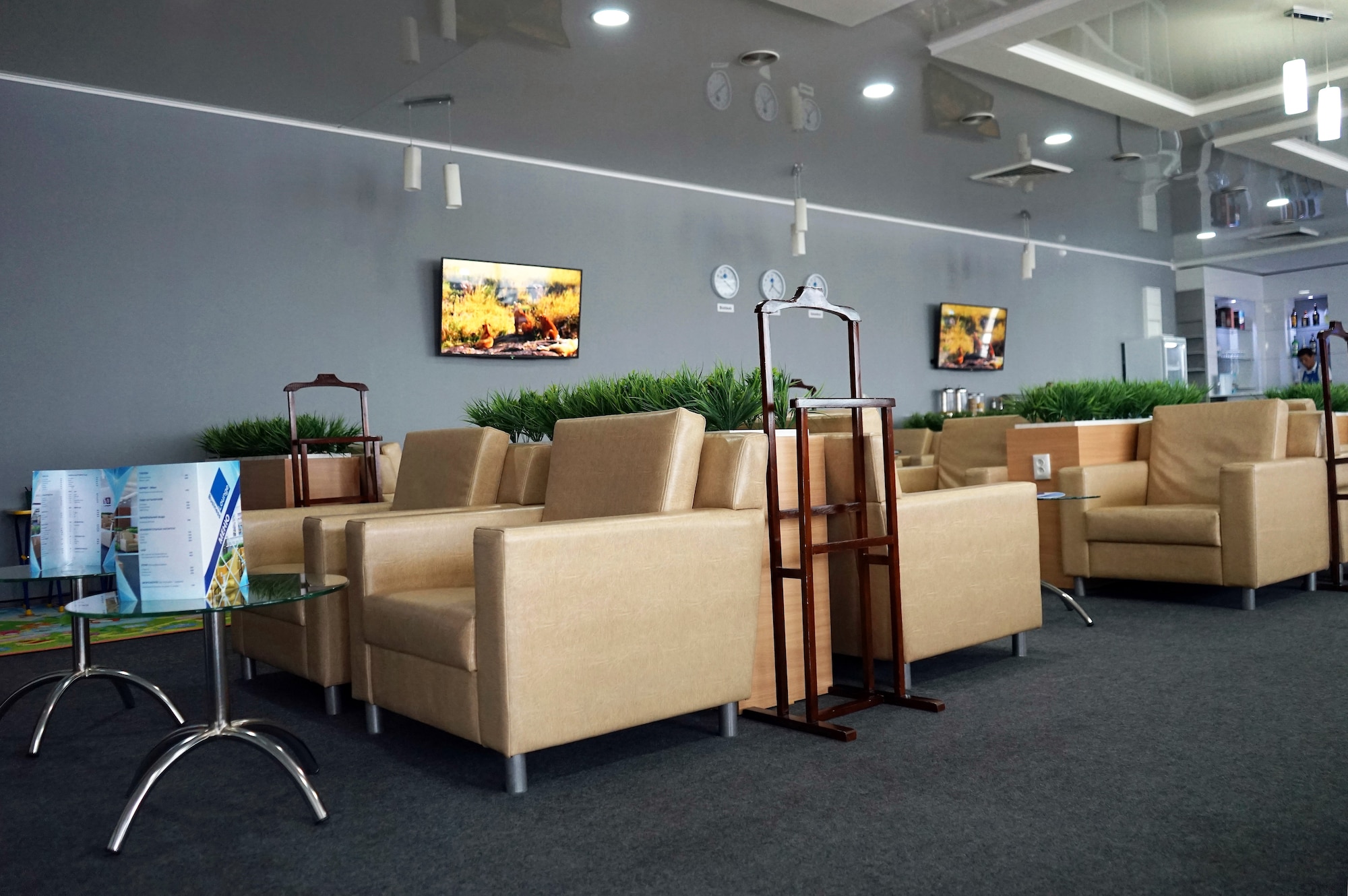 #5 of 5 images of Business Lounge