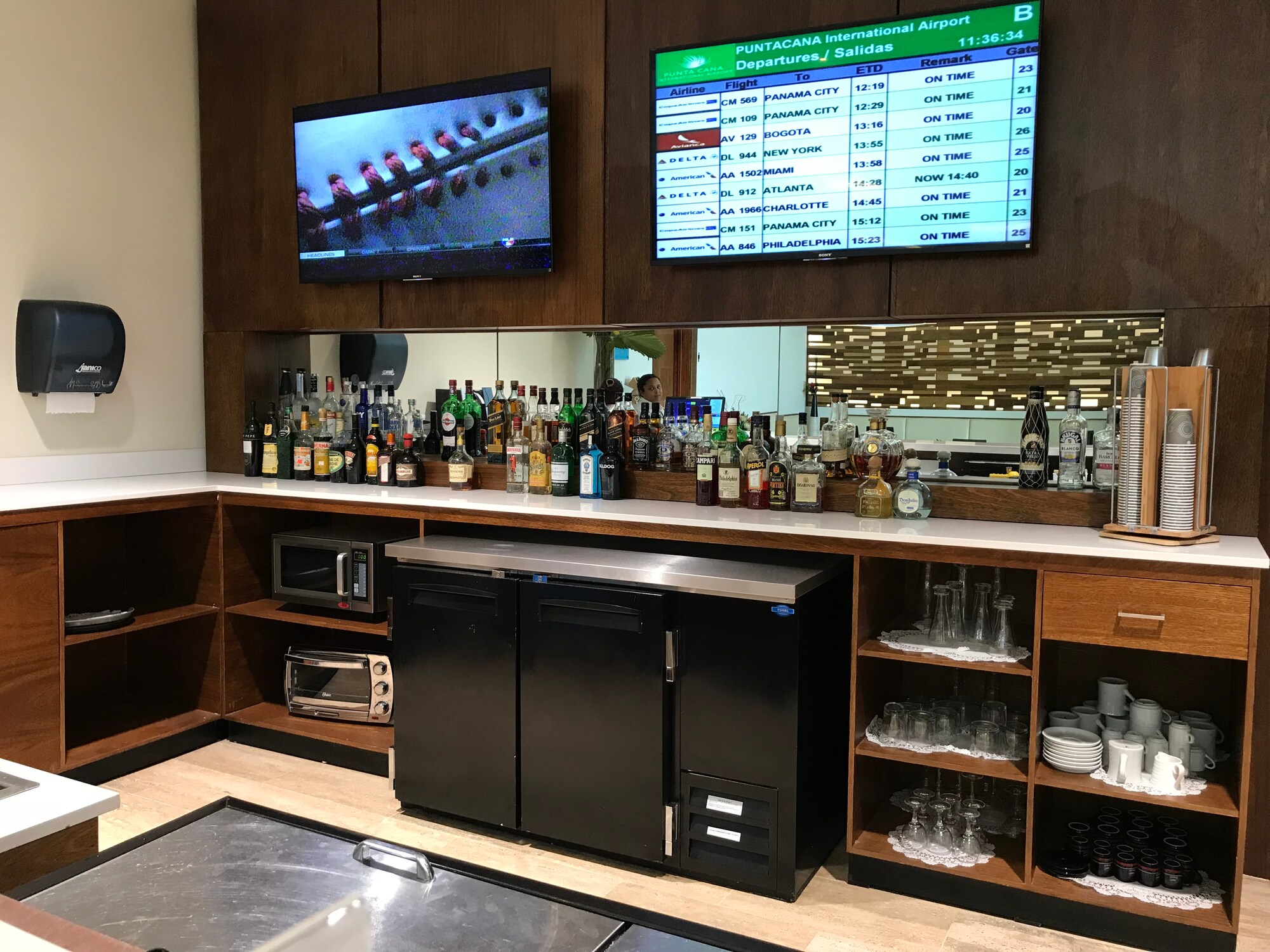 #2 of 5 images of Punta Cana International Airport VIP Lounge