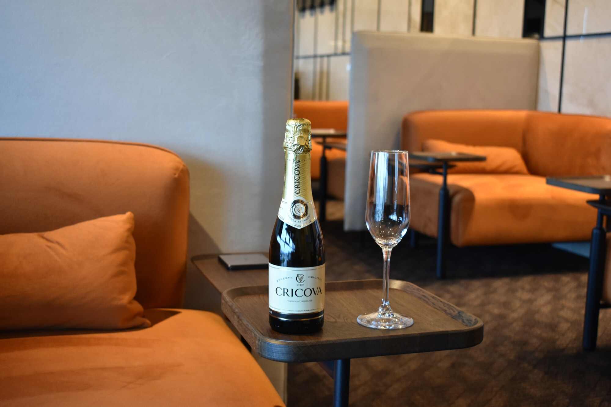 #5 of 5 images of Business Lounge