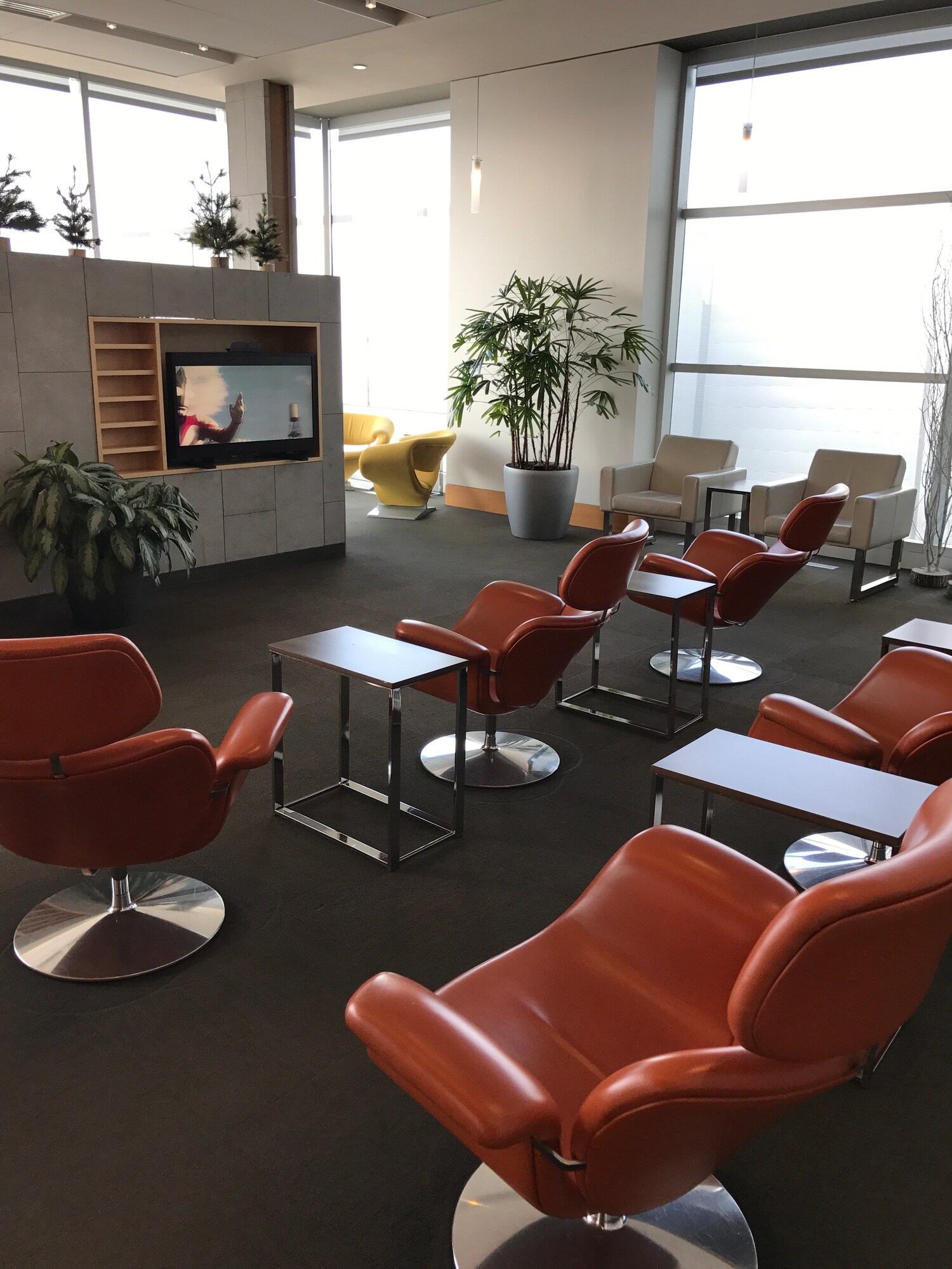 #3 of 5 images of Salon VIP Lounge (Temporarily Closed)