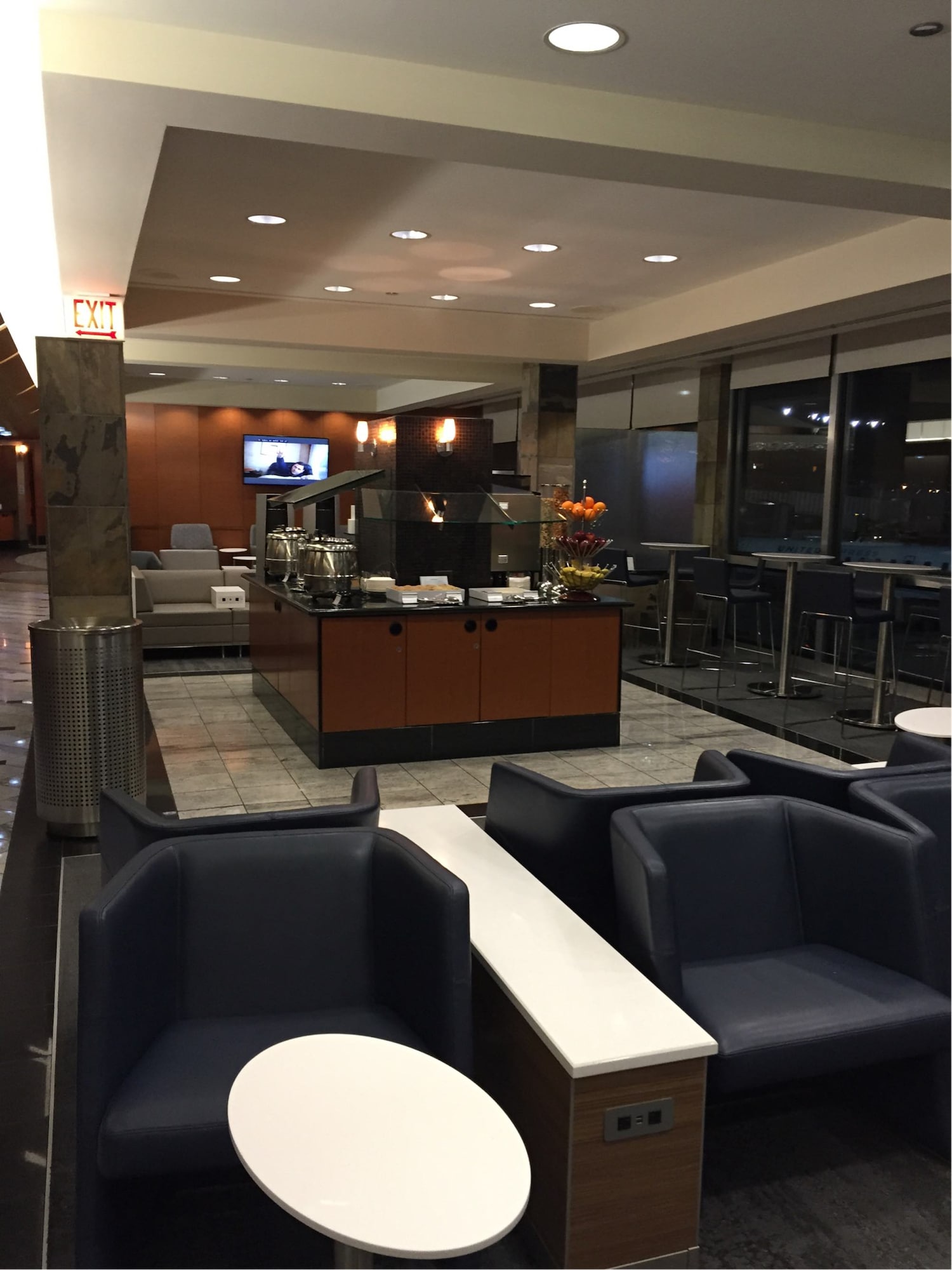 #2 of 5 images of Delta Air Lines Delta Sky Club