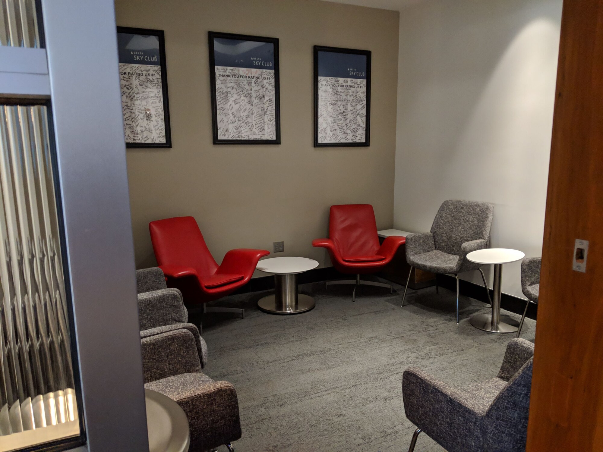 #1 of 5 images of Delta Air Lines Delta Sky Club
