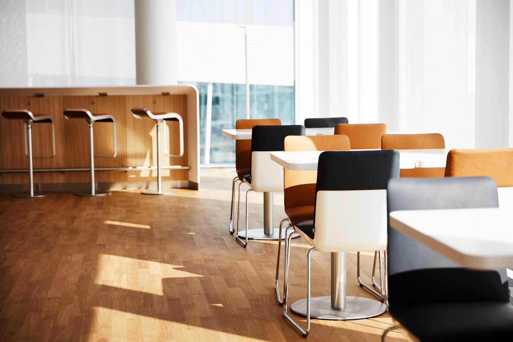 #2 of 5 images of Lufthansa Business Lounge (Schengen) (Temporarily Closed)