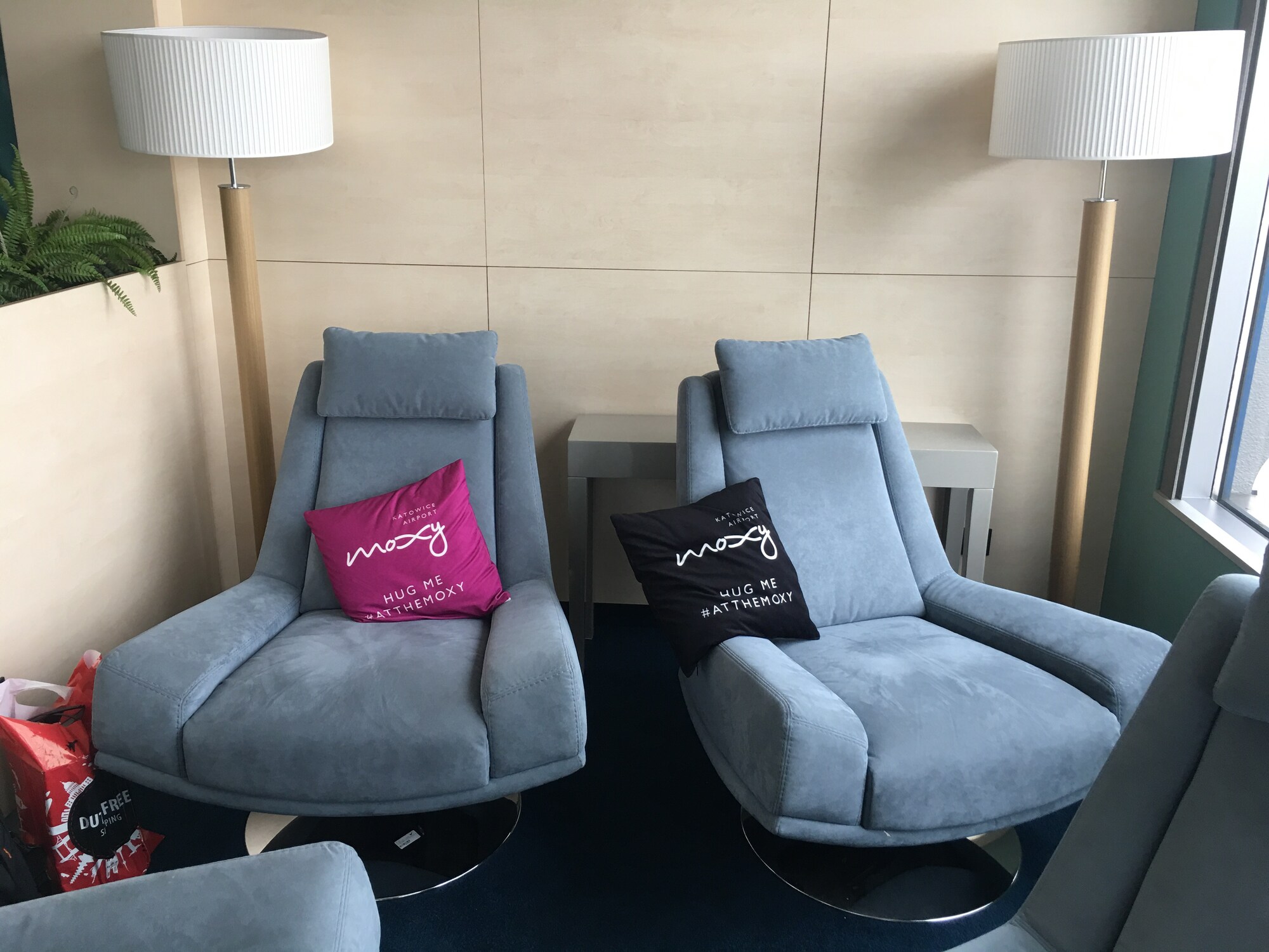 #4 of 5 images of Business Lounge