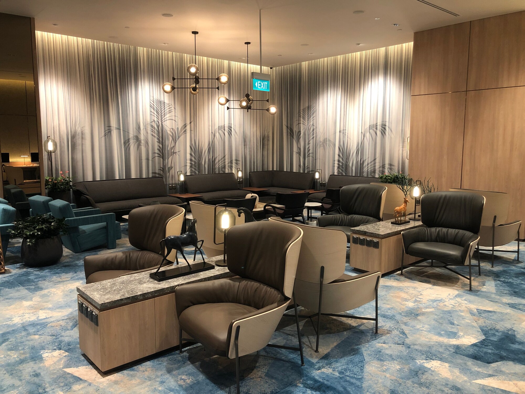 #2 of 5 images of Changi Lounge (Temporarily Closed)