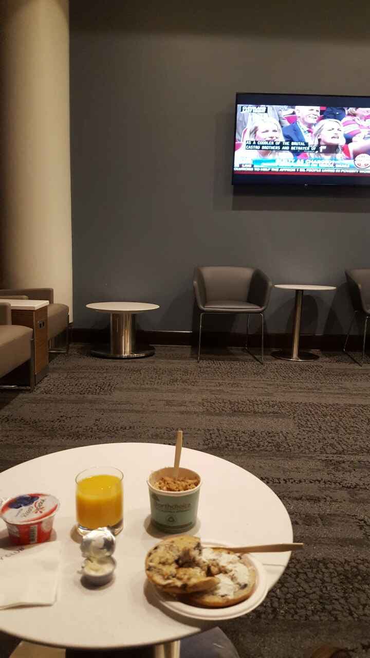 #2 of 5 images of Delta Air Lines Delta Sky Club