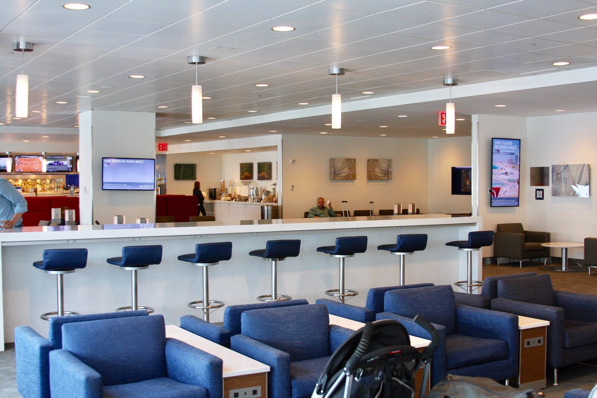 #1 of 5 images of Delta Air Lines Delta Sky Club