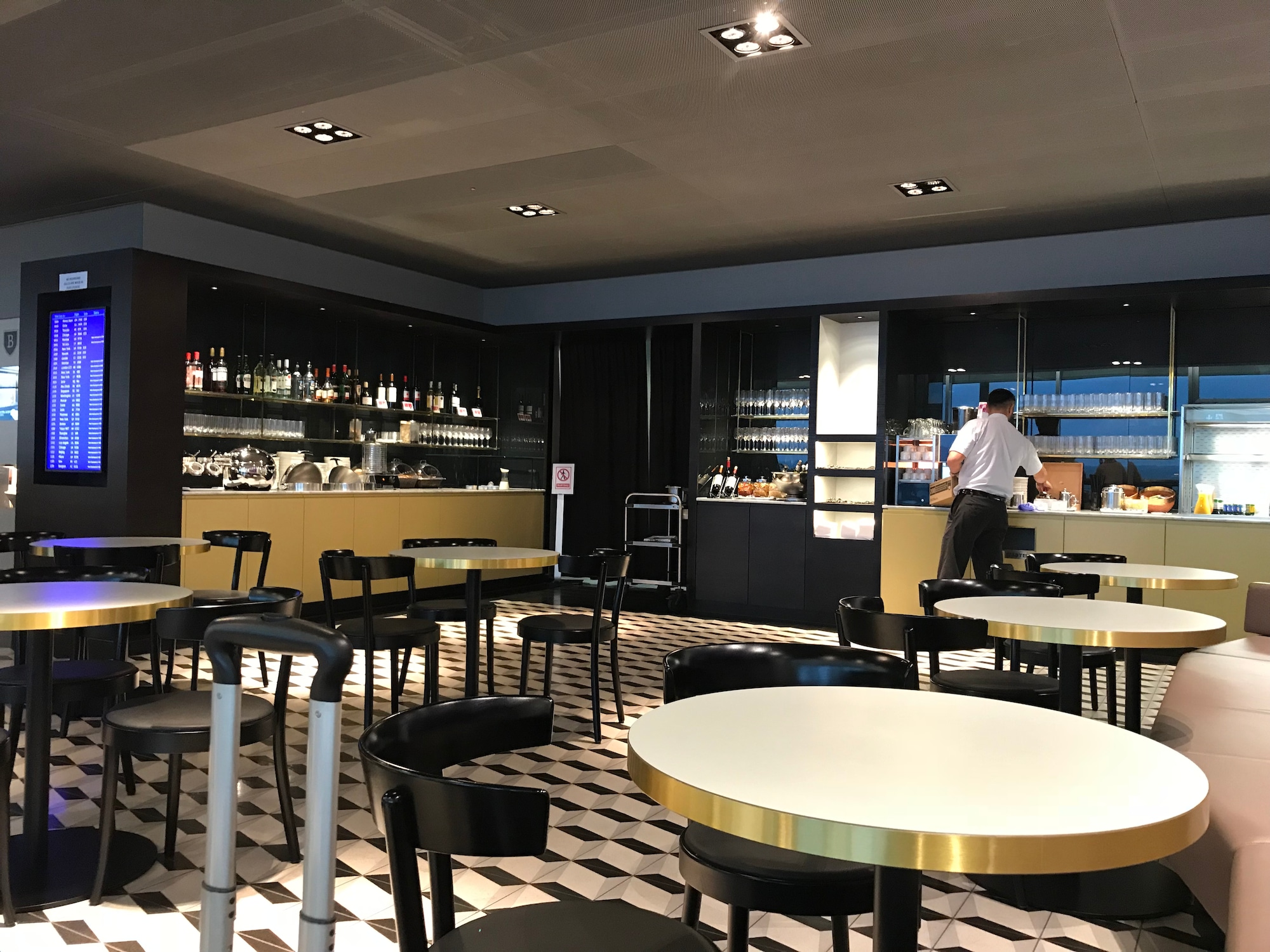 #5 of 5 images of Aspire Lounge (Temporarily Closed)