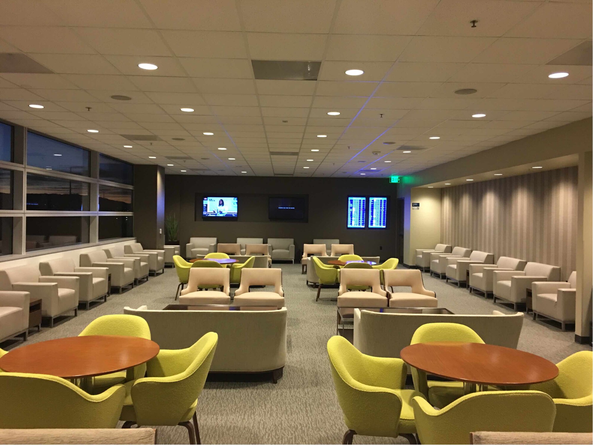 #3 of 5 images of The Club SJC (Gate A15) (Temporarily Closed)