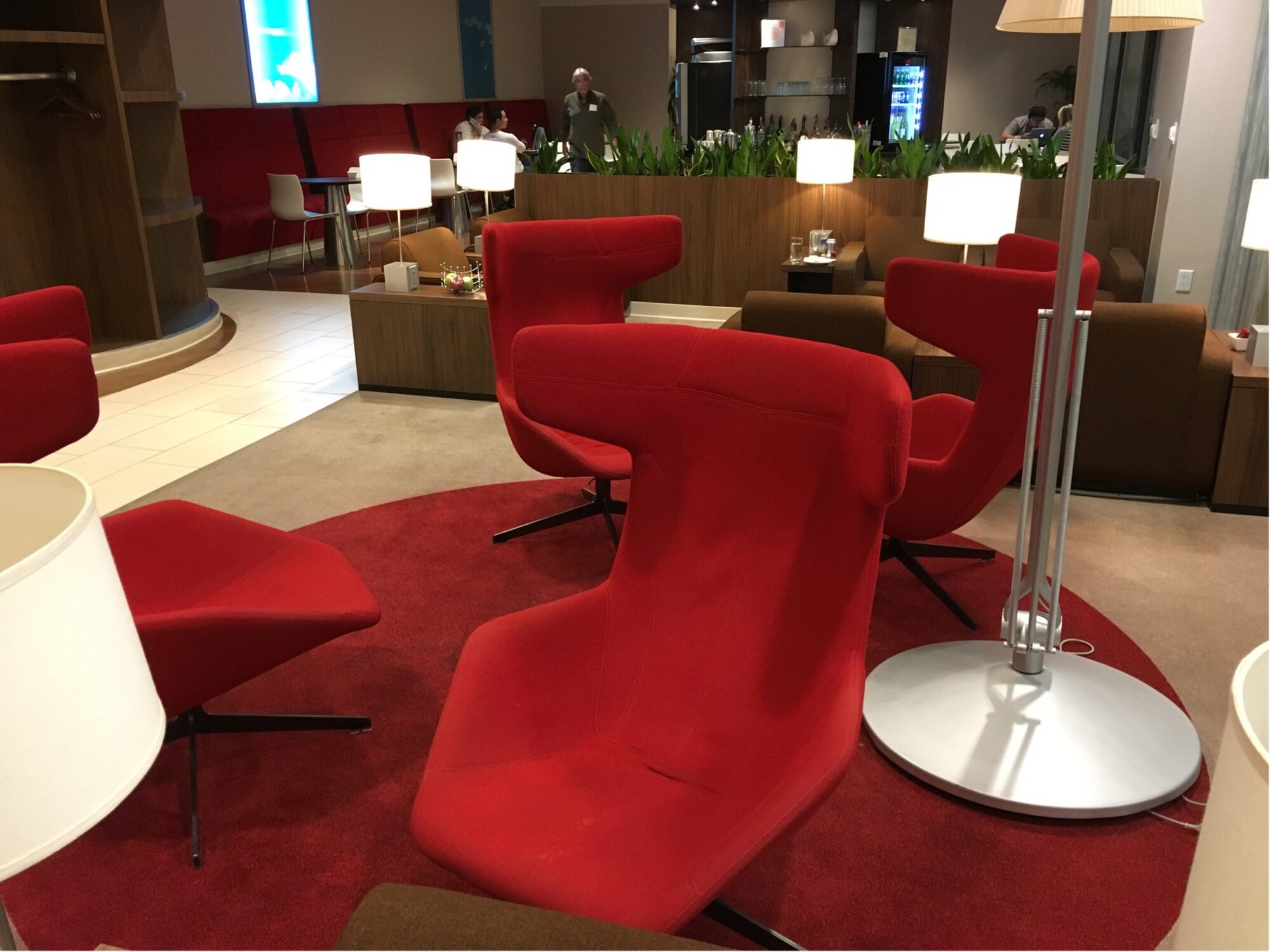 #3 of 5 images of KLM Crown Lounge