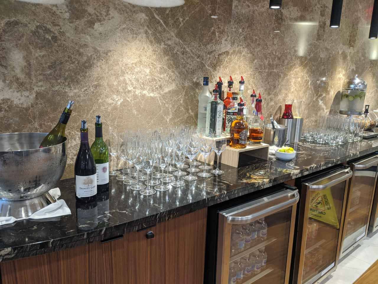 #4 of 5 images of Turkish Airlines Lounge Miami