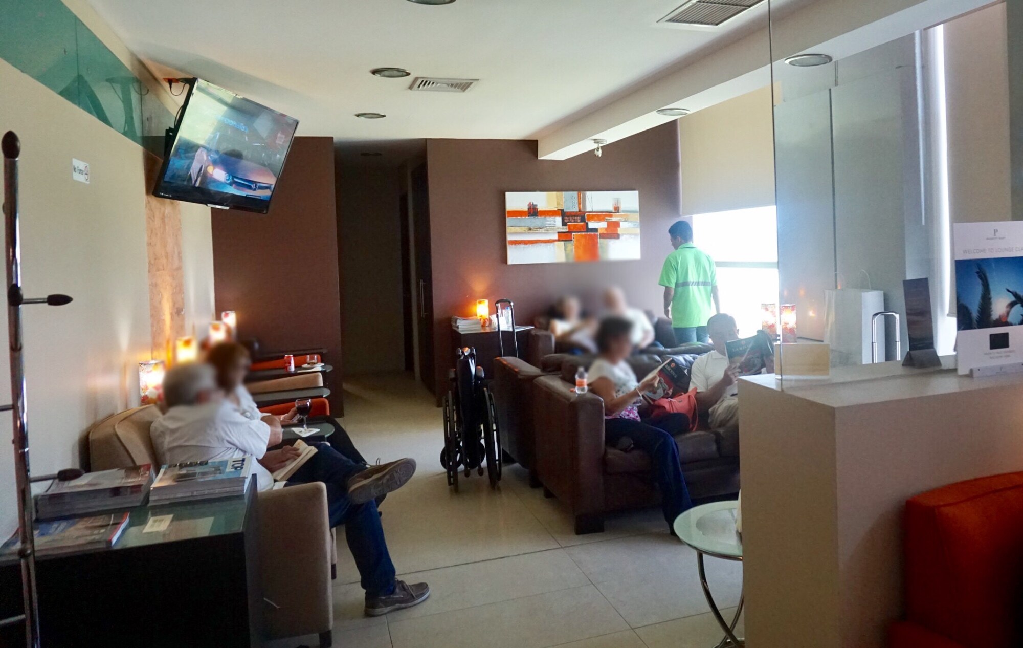 #5 of 5 images of Caral VIP Lounge