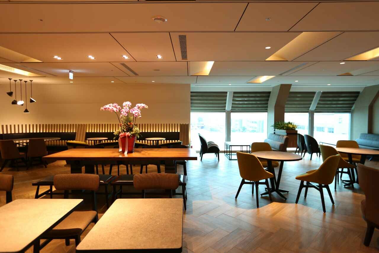 #2 of 5 images of Plaza Premium Lounge (Zone A)