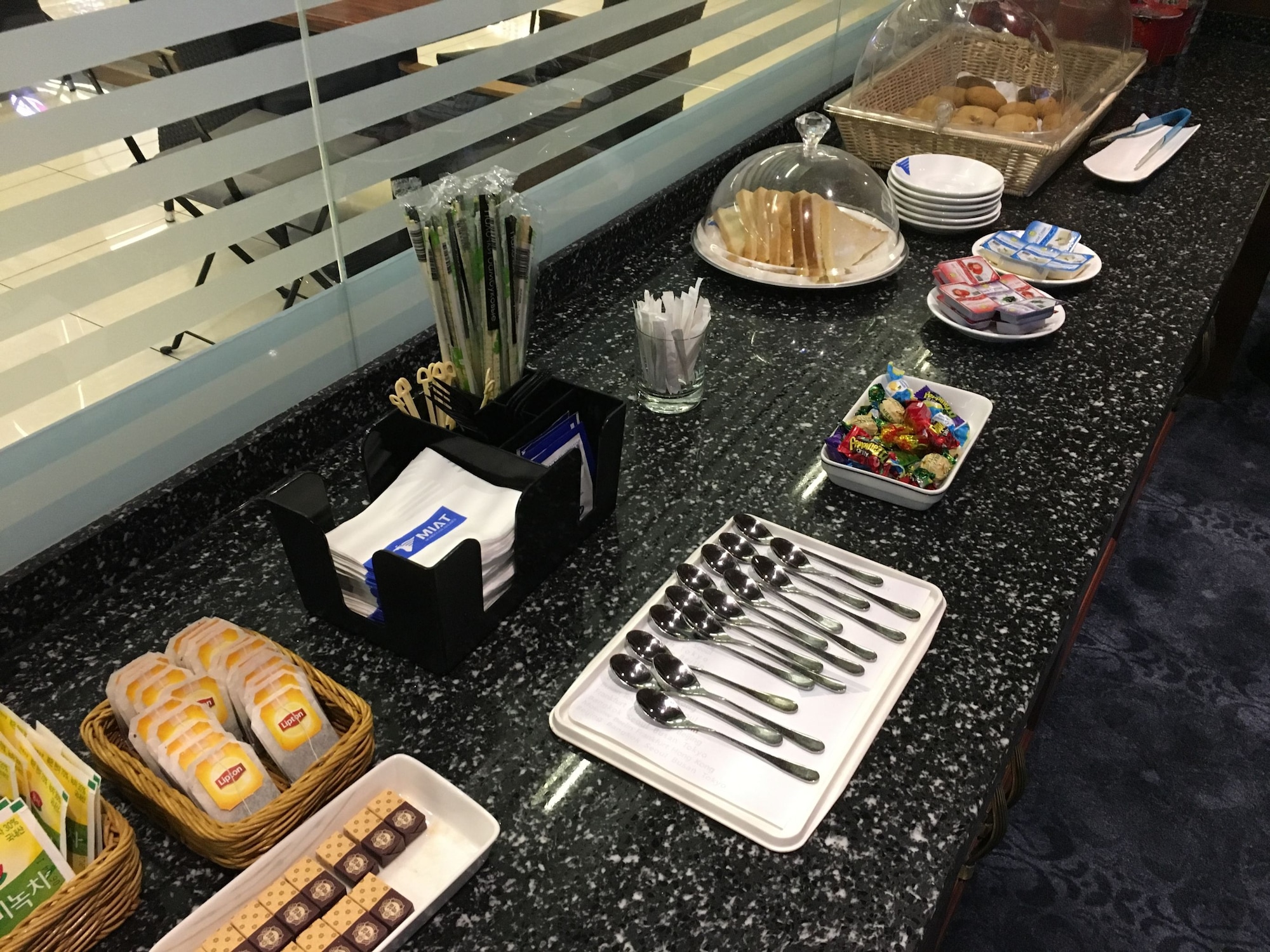 #5 of 5 images of MIAT Mongolian Airlines Business Lounge