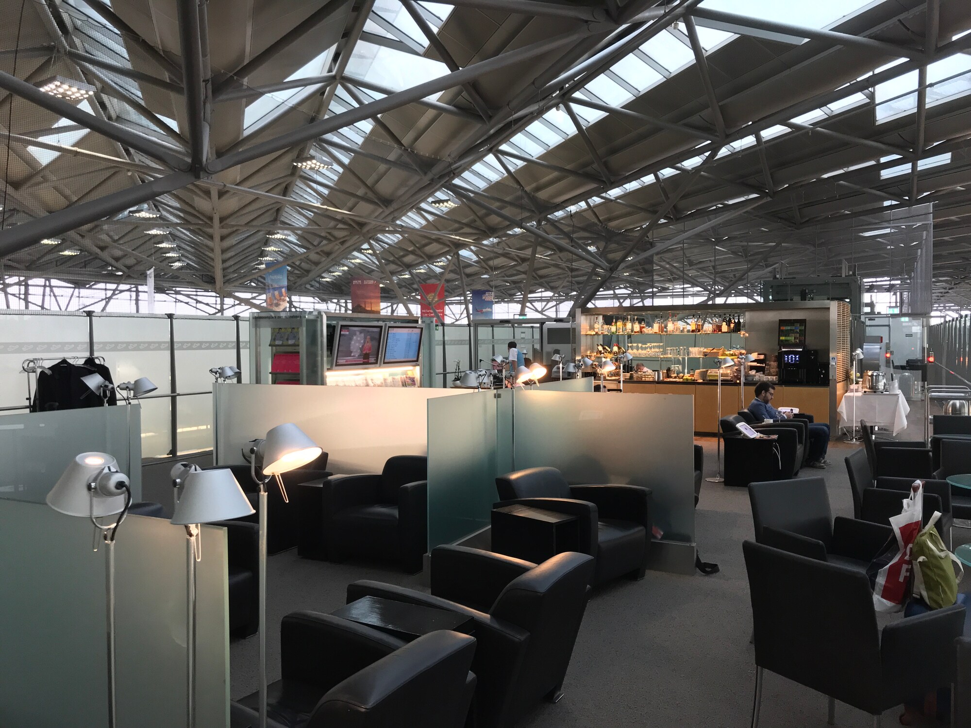 #1 of 5 images of Airport Business Lounge (Temporarily Closed)