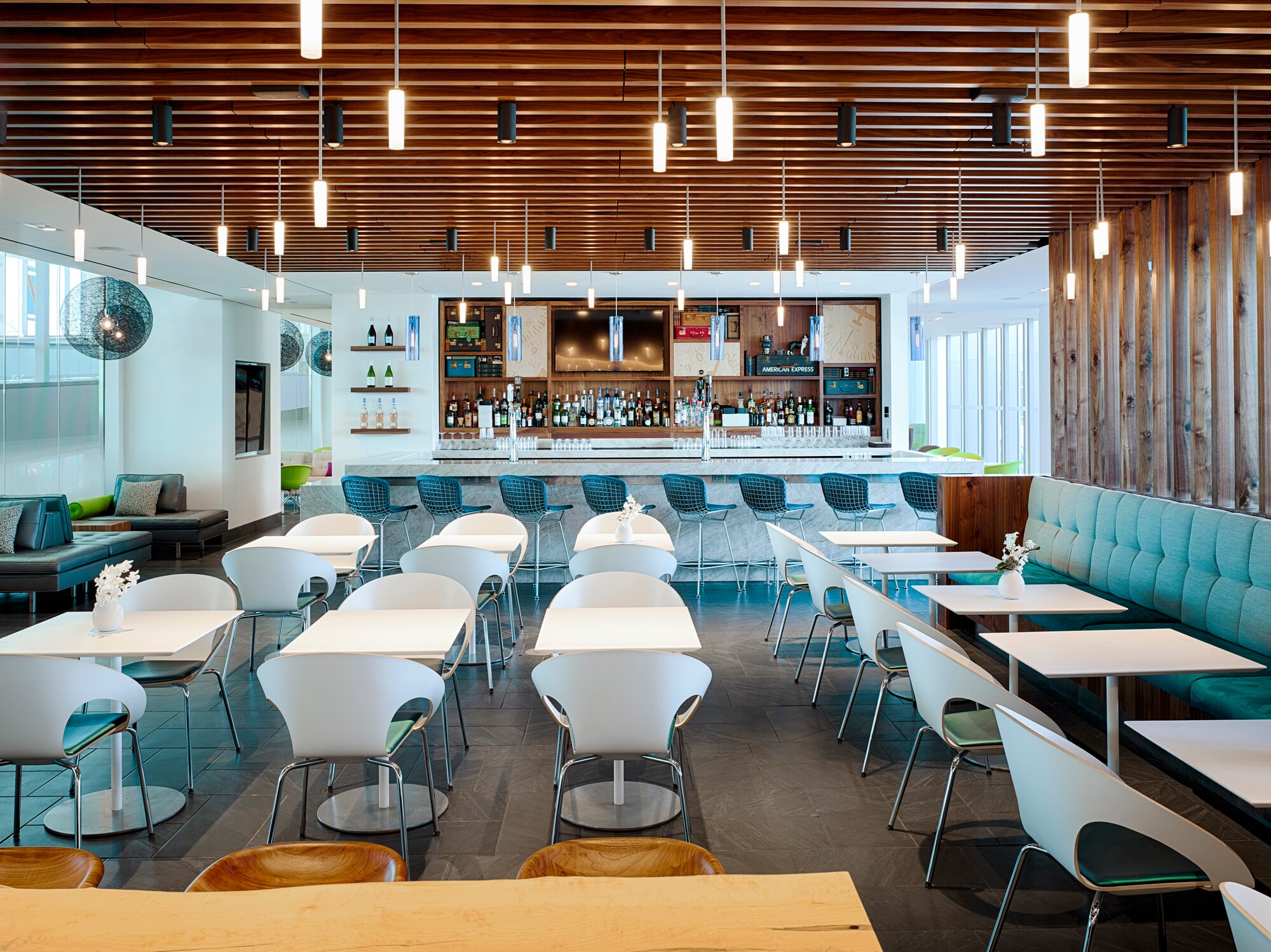 #5 of 5 images of The Centurion Lounge