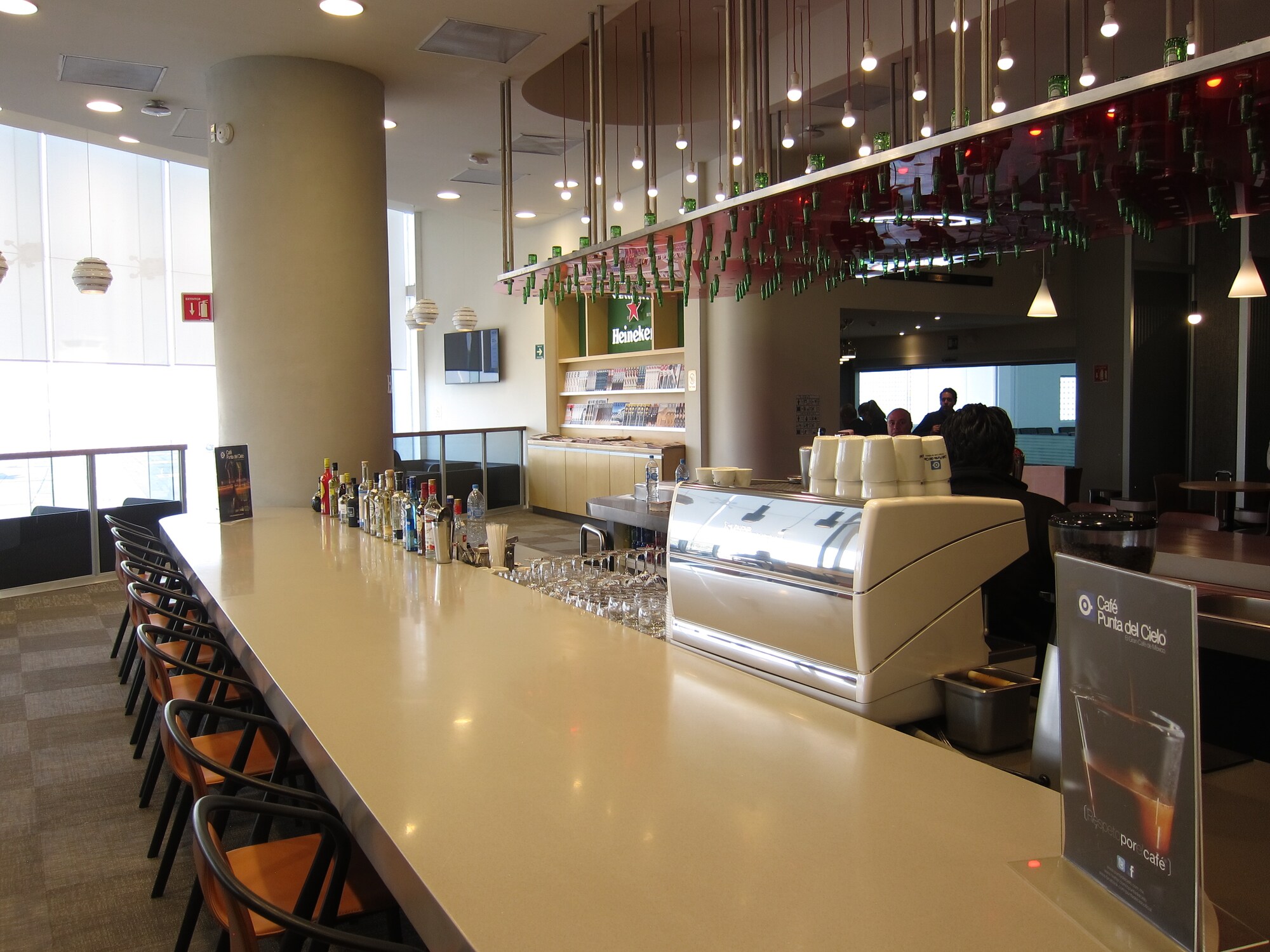 #4 of 5 images of Terraza Premier Aeromexico By Heineken