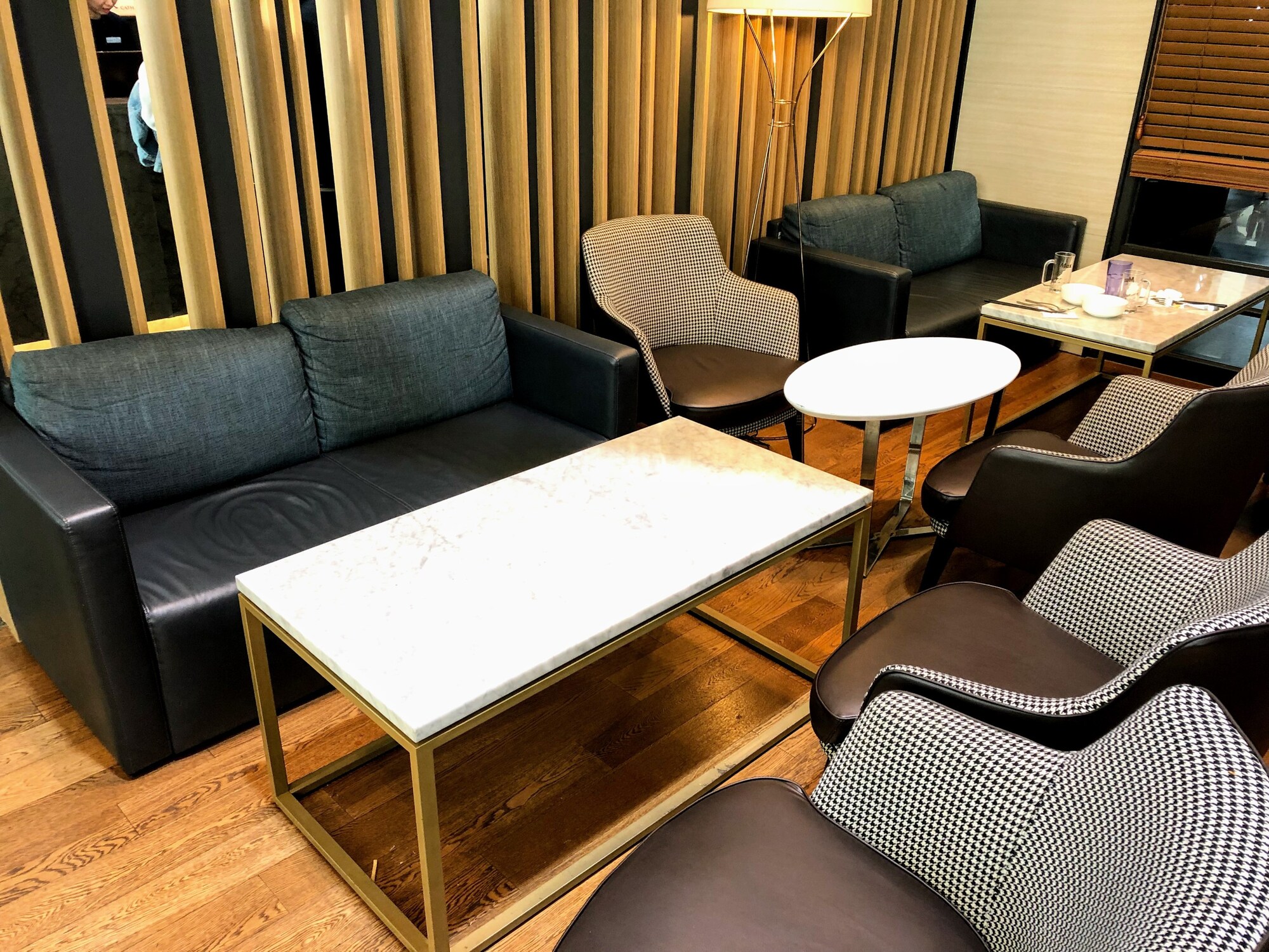 #1 of 5 images of Sky Hub Lounge (Temporarily Closed)