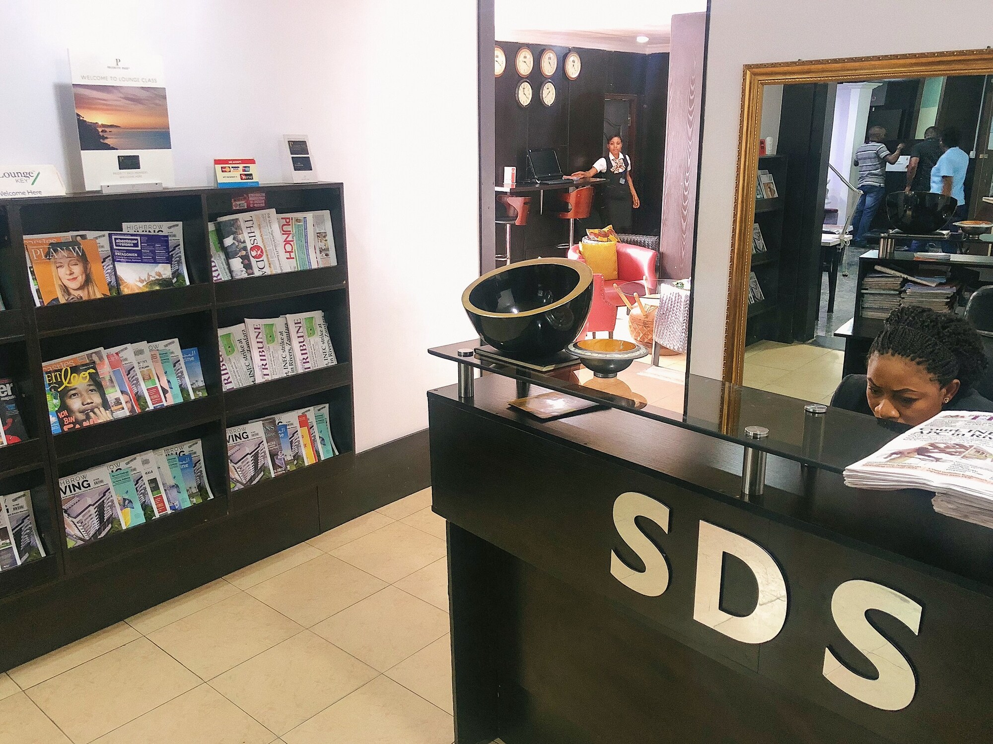#2 of 5 images of SDS Lounge Services