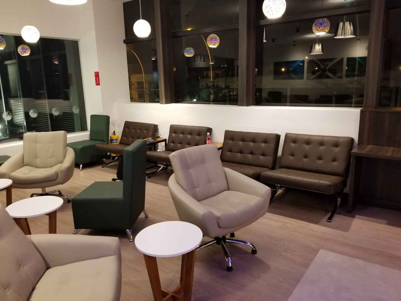 #2 of 3 images of The Lounge Medellin International