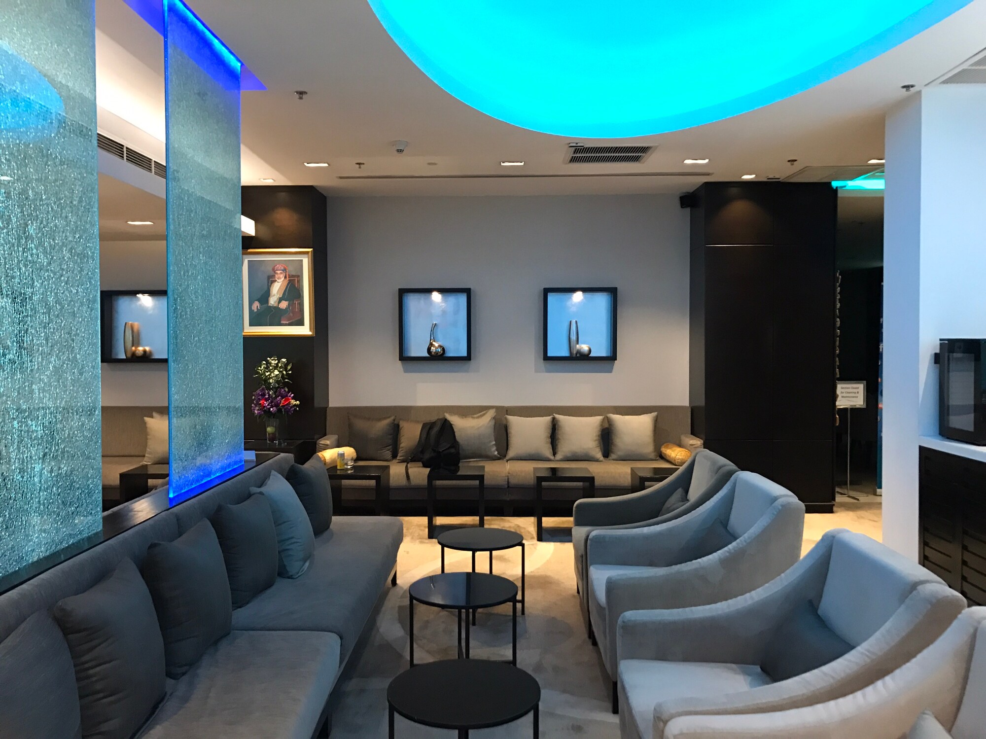 #4 of 5 images of Oman Air First and Business Class Lounge (Temporarily Closed)