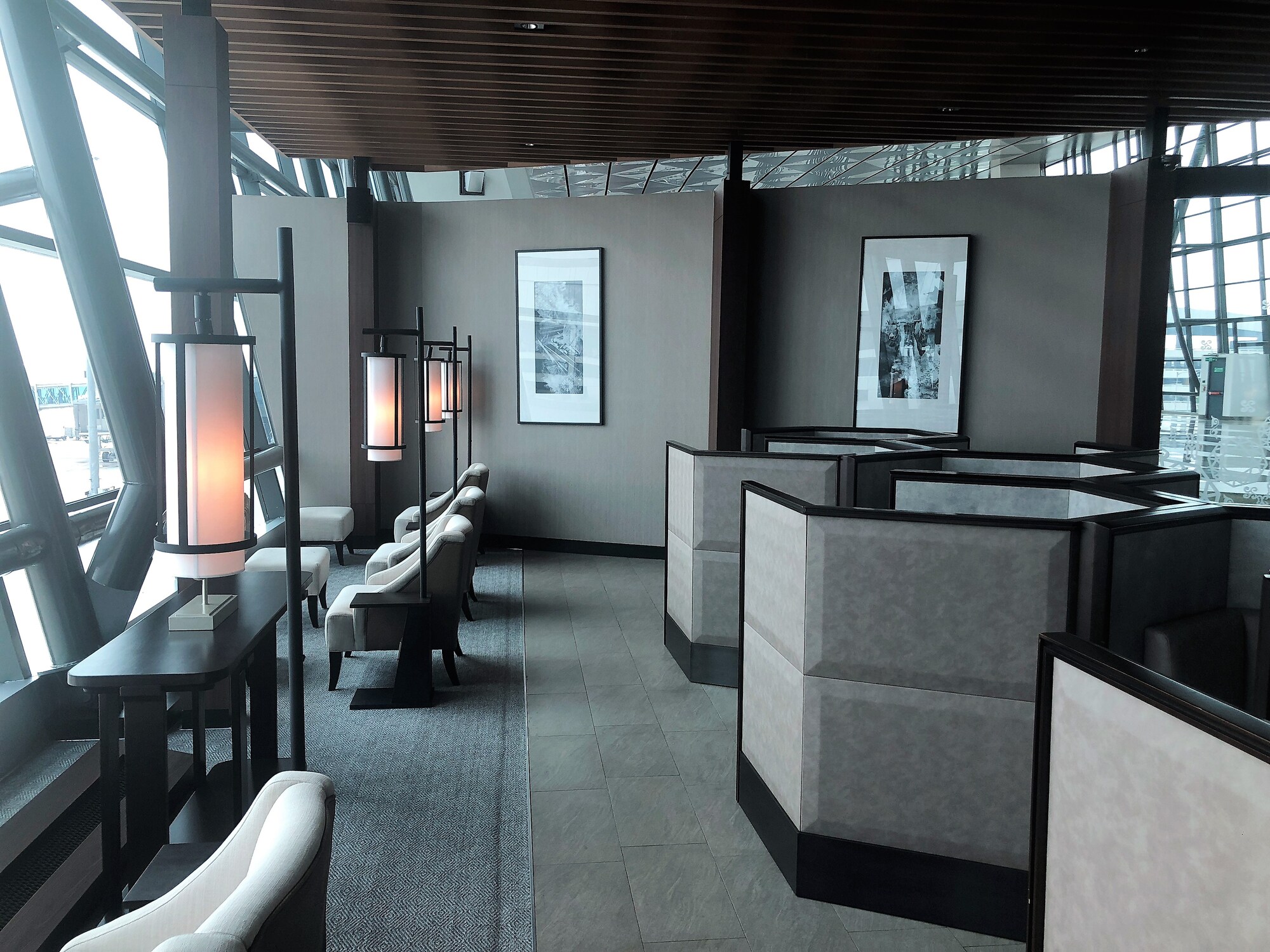 #1 of 5 images of Saphire Lounge / Plaza Premium Lounge