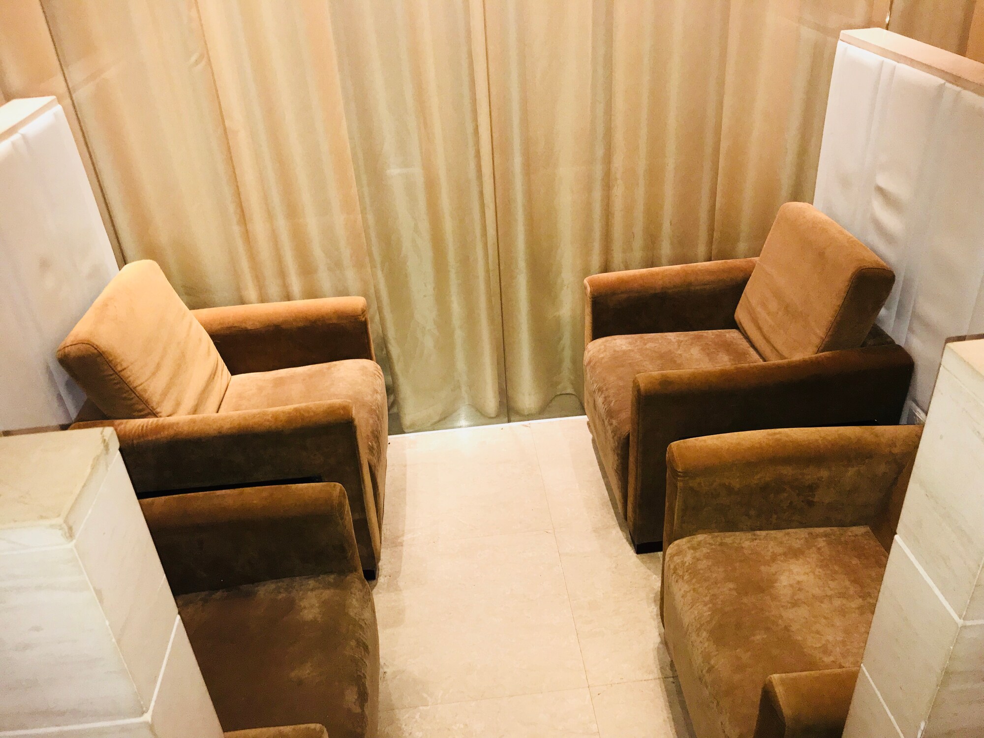 #2 of 5 images of No. 9 VIP Lounge