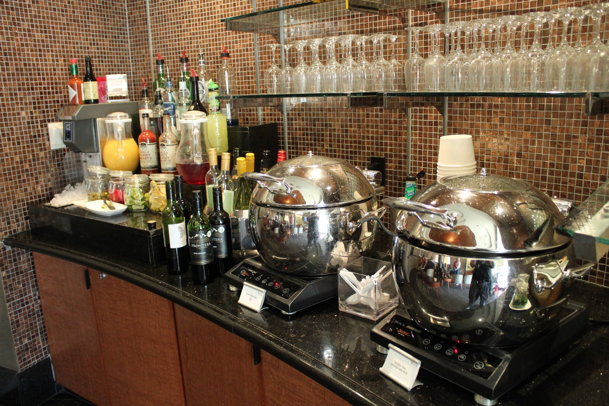 #3 of 5 images of Delta Air Lines Delta Sky Club (Gate A18)