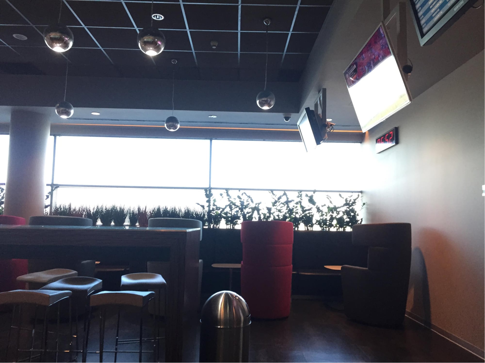 #5 of 5 images of Erste Premier Lounge