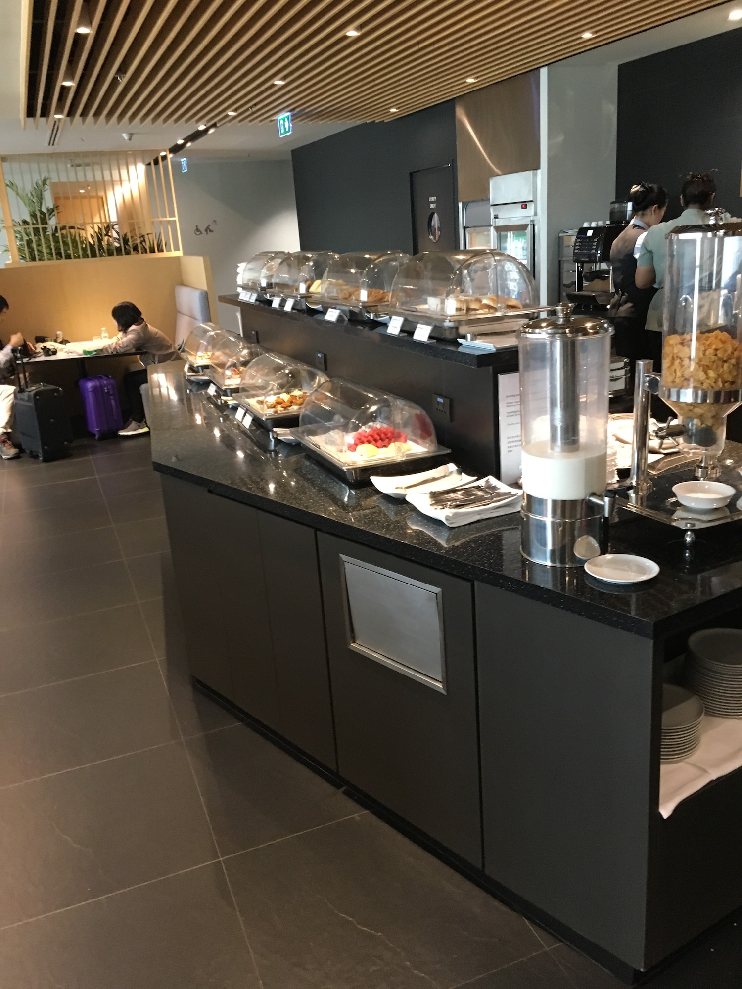 #5 of 5 images of Air France/KLM Lounge (Temporarily Closed)
