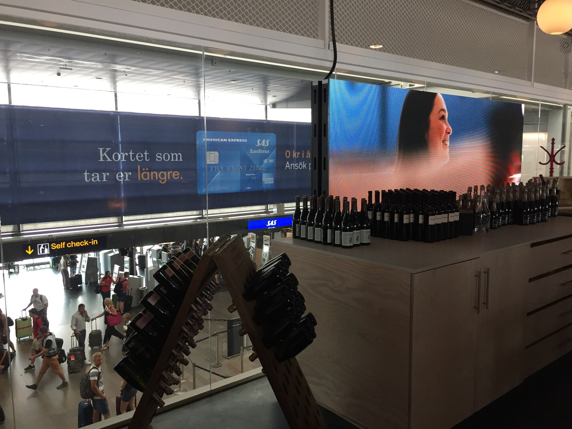#5 of 5 images of Pontus In The Air (American Express Lounge)
