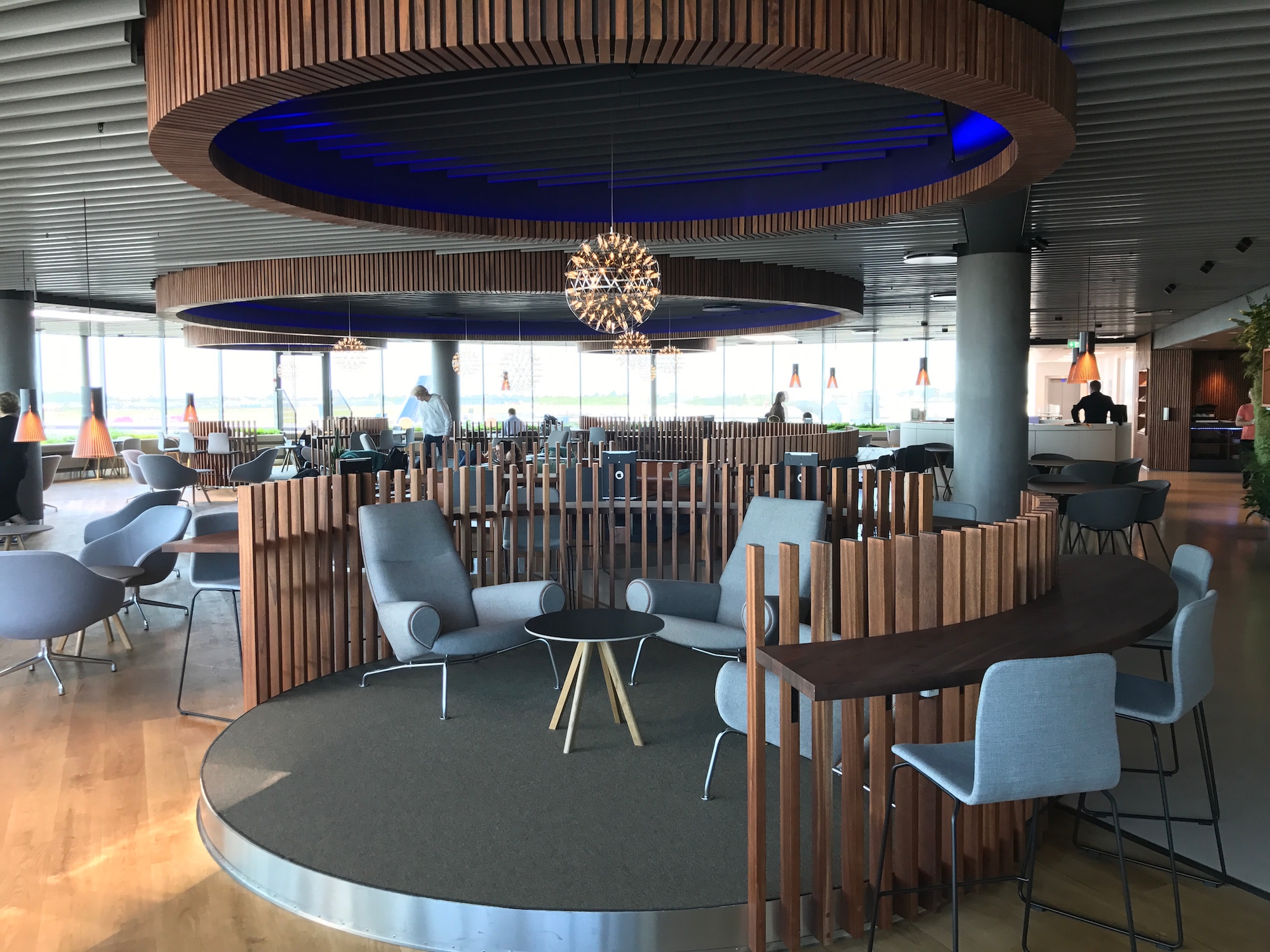 #2 of 5 images of Eventyr Lounge