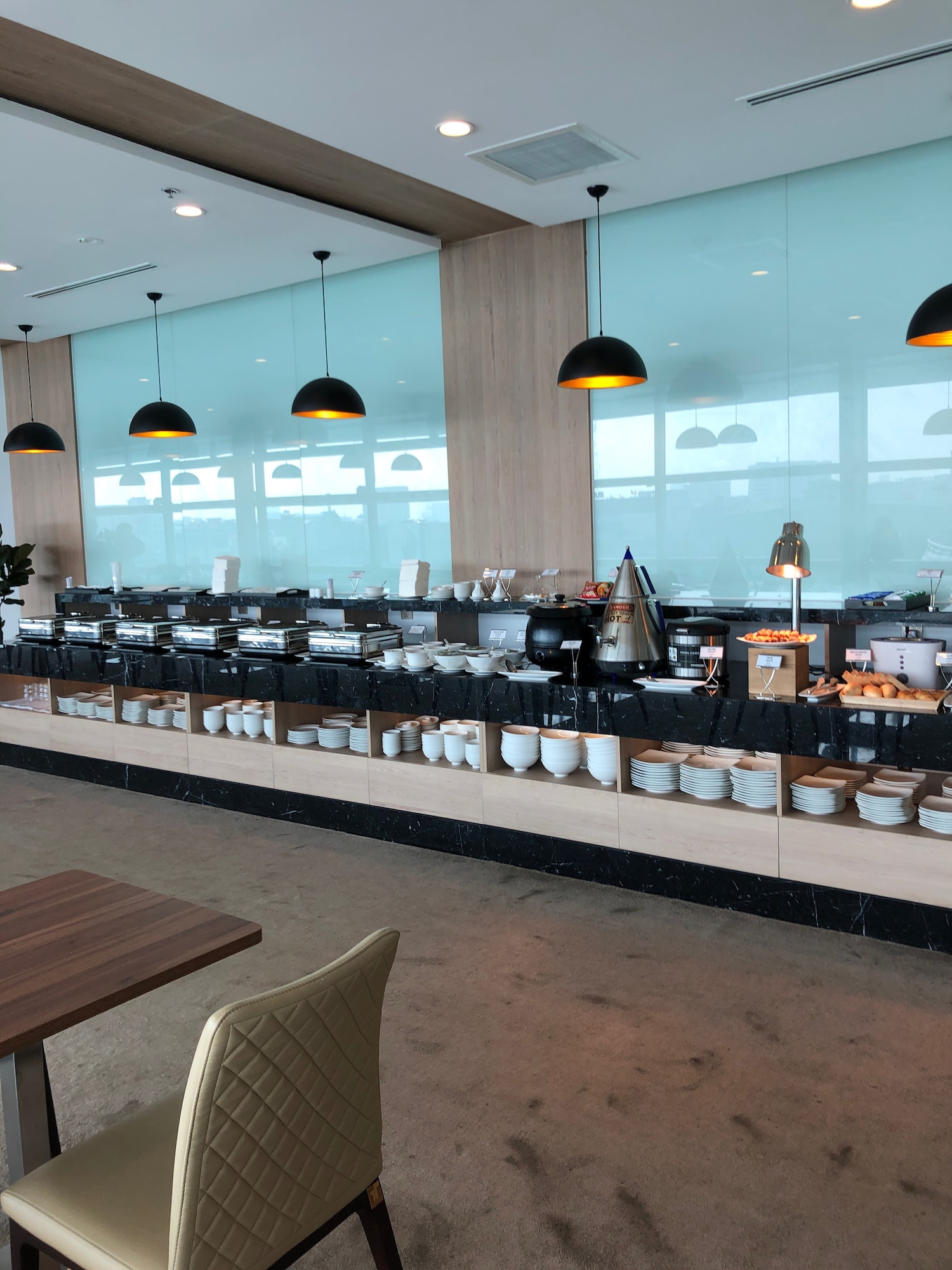 #2 of 5 images of CIP Orchid Lounge (Temporarily Closed)