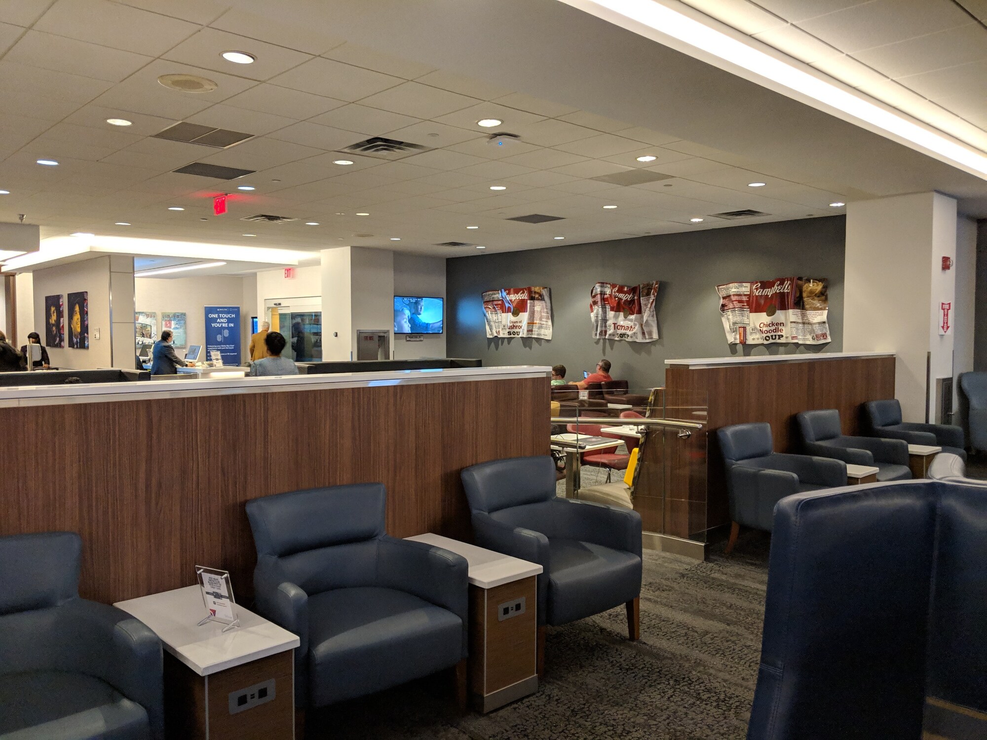 #1 of 5 images of Delta Air Lines Delta Sky Club