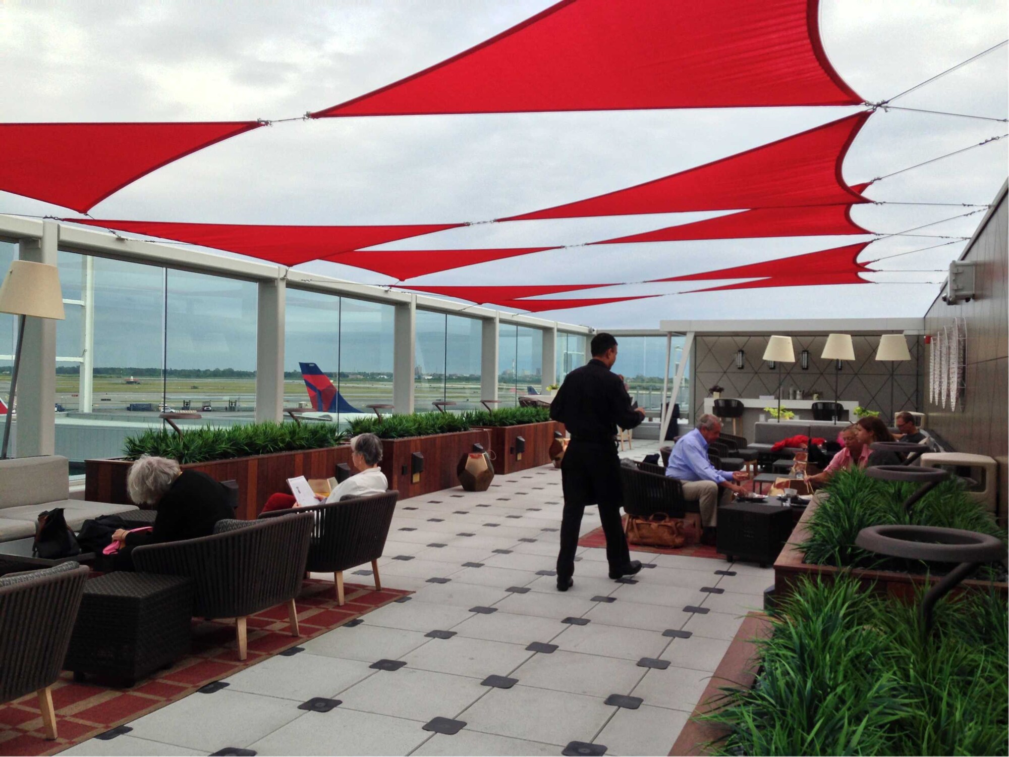 #1 of 5 images of Delta Air Lines Delta Sky Club